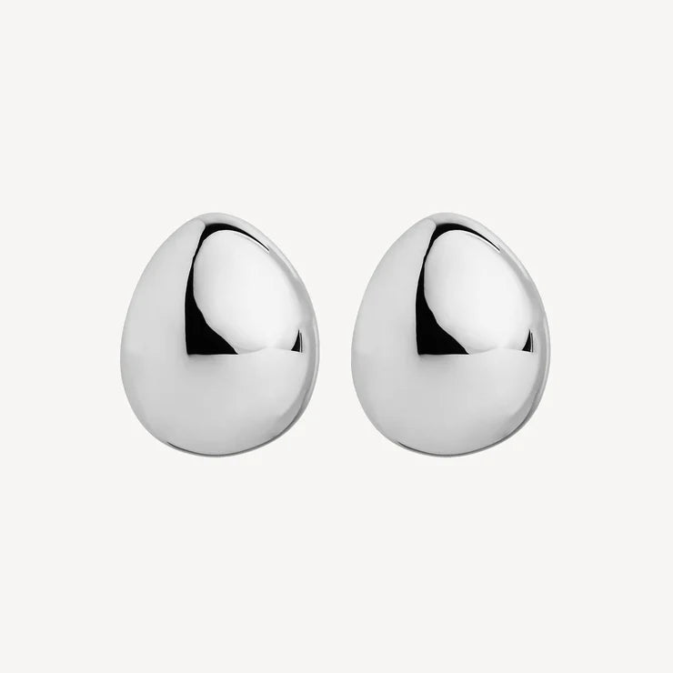 Najo Encounter Huggie Earrings