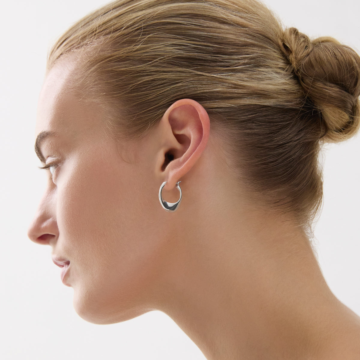 NAJO Rise Earrings Silver