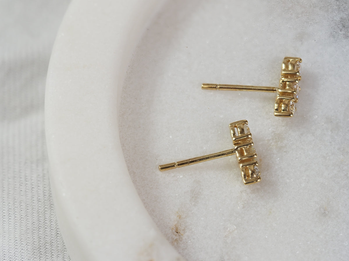 9ct Yellow Gold Diamond Bar Stud Earrings, 0.35 carats.