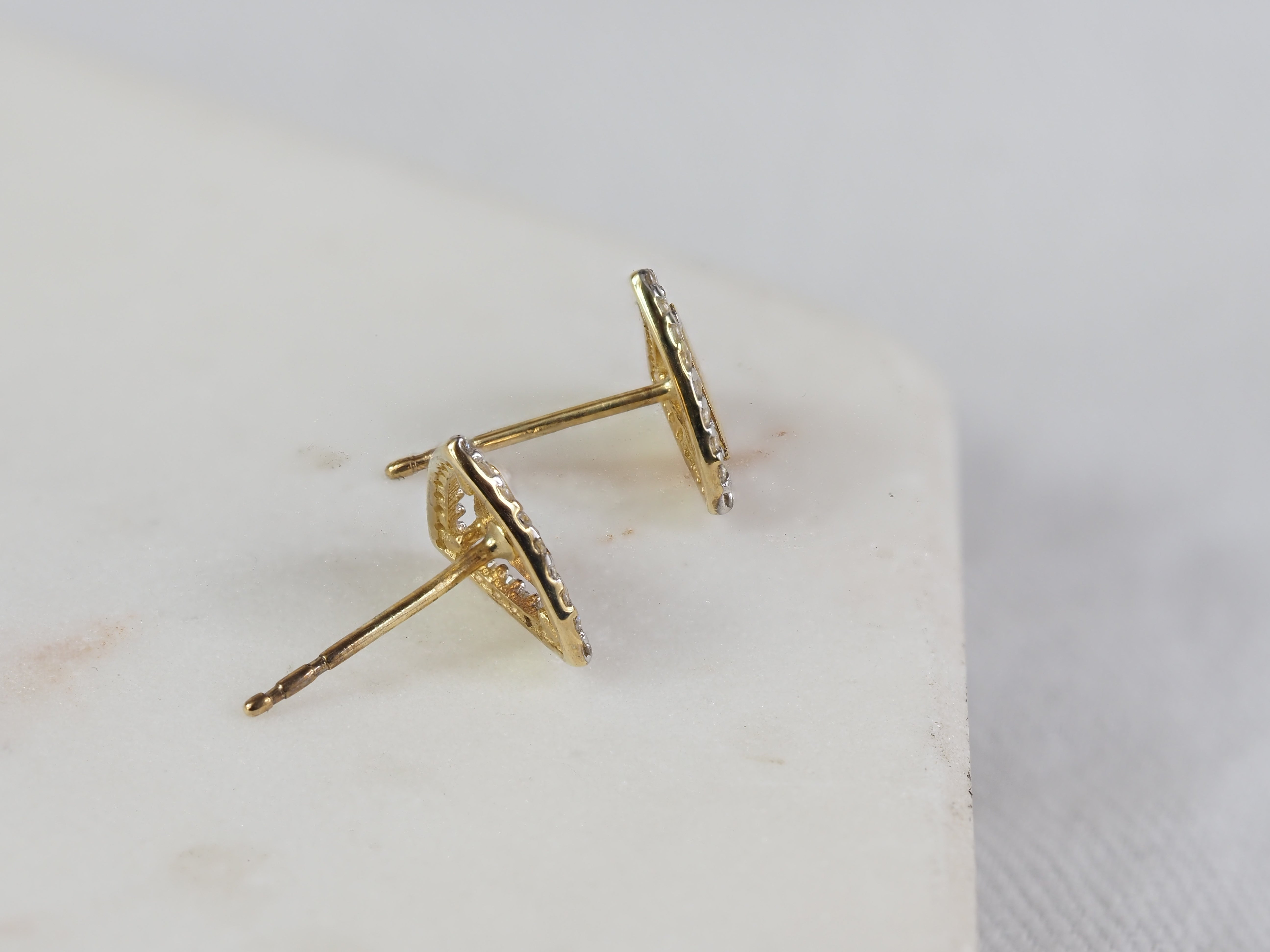 9ct Yellow Gold Triangle Cubic Zirconia Stud Earrings