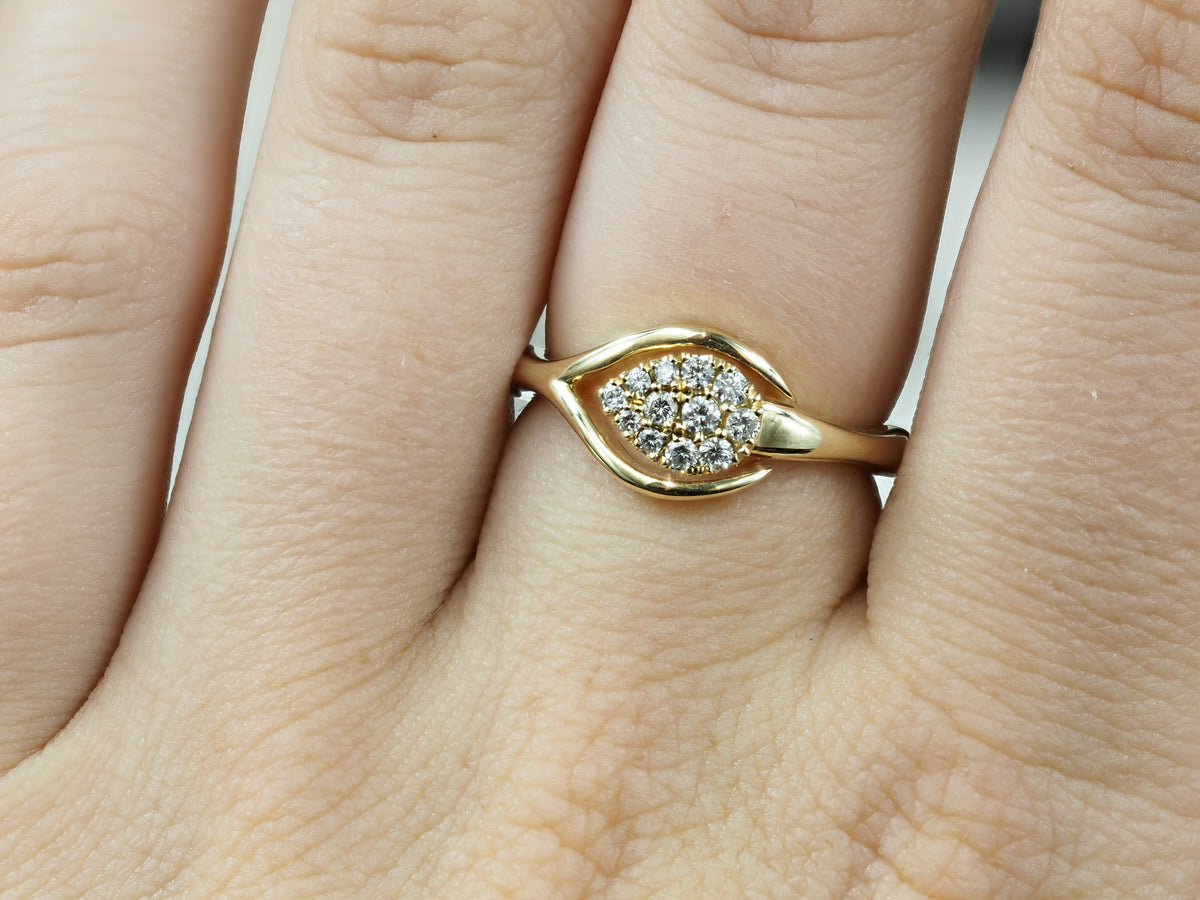 Ellendale 9ct Yellow Gold Argyle White Diamond Ring, 0.18 carat total.