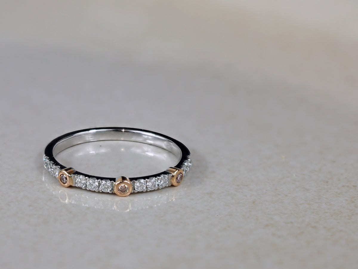 Ellendale 18ct Rose & White Gold diamond ring, 0.25cts total