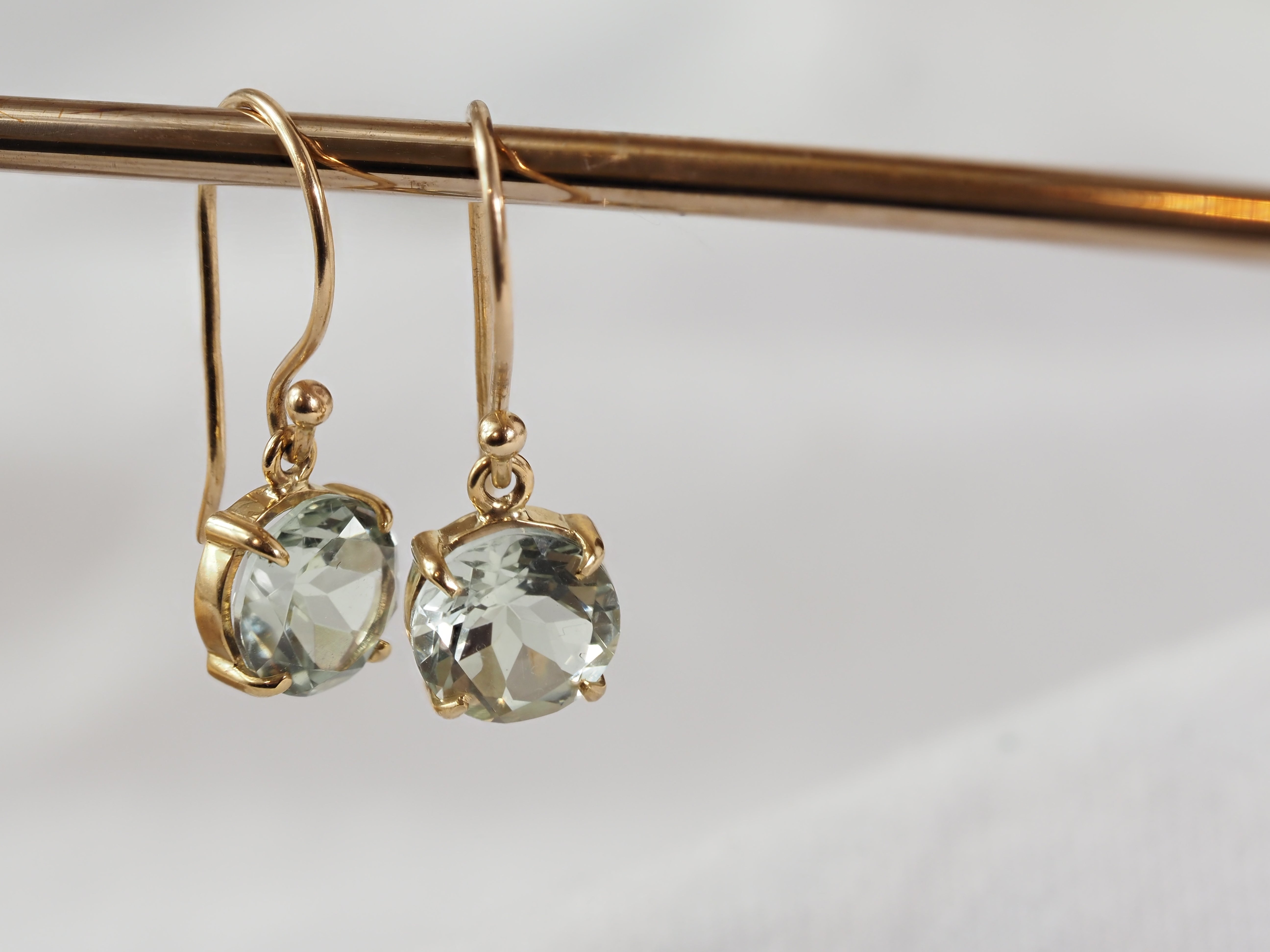 9ct Yellow Gold Green Amethest Shepard Hook Earrings