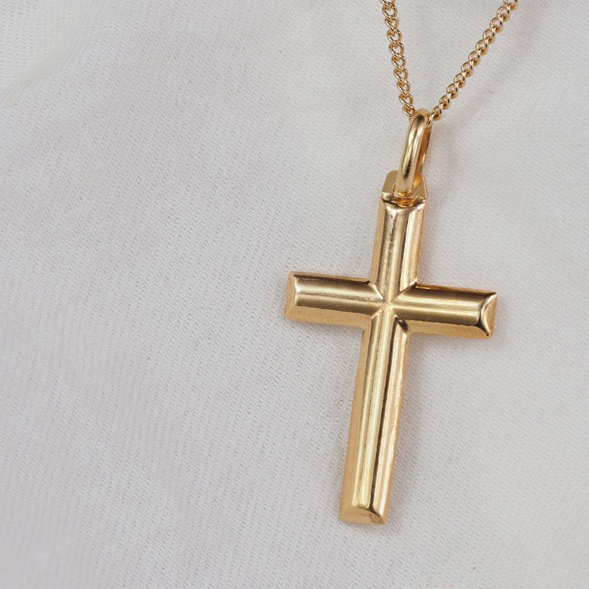 9ct Yellow Gold Half Round Cross Pendant