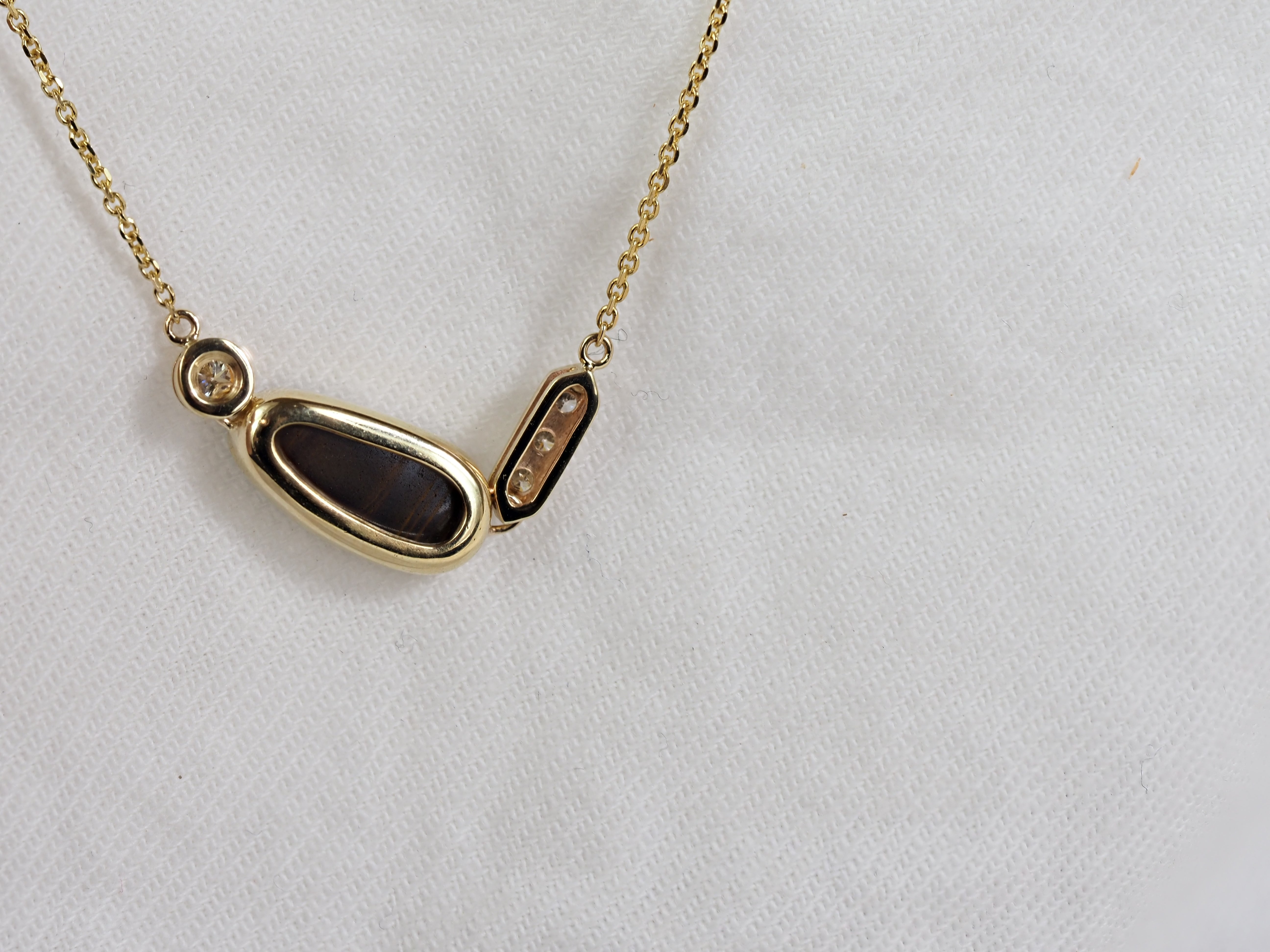 9ct Yellow Gold Doublet Opal and Diamond Necklet