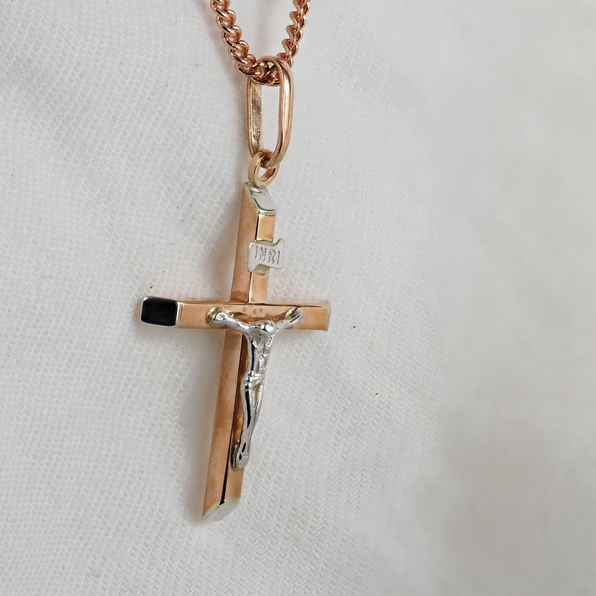 9ct Rose and White Gold Crucifix