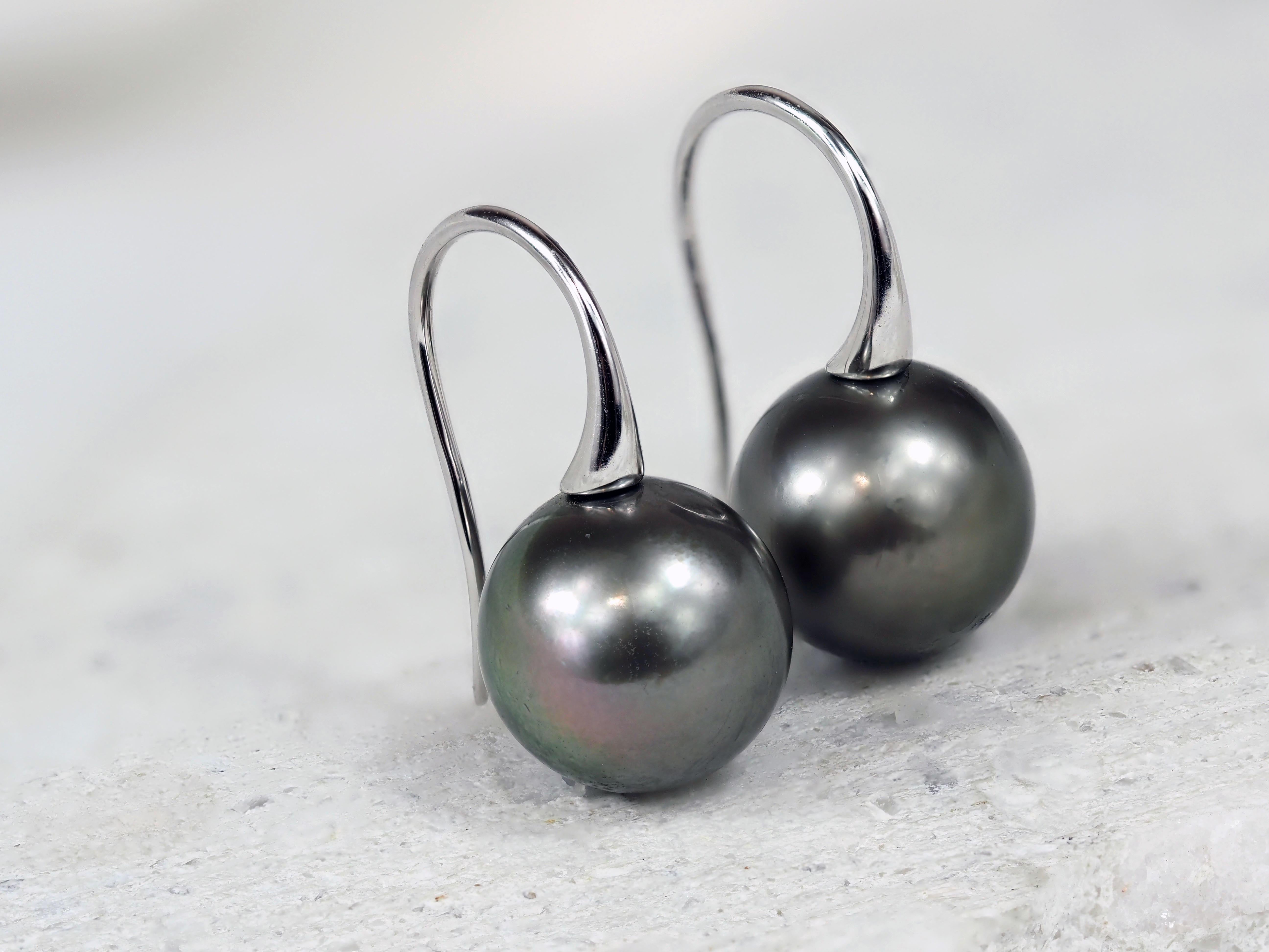 Autore 18ct White Gold Green Tahitian Pearl Drop Earrings, 10mm