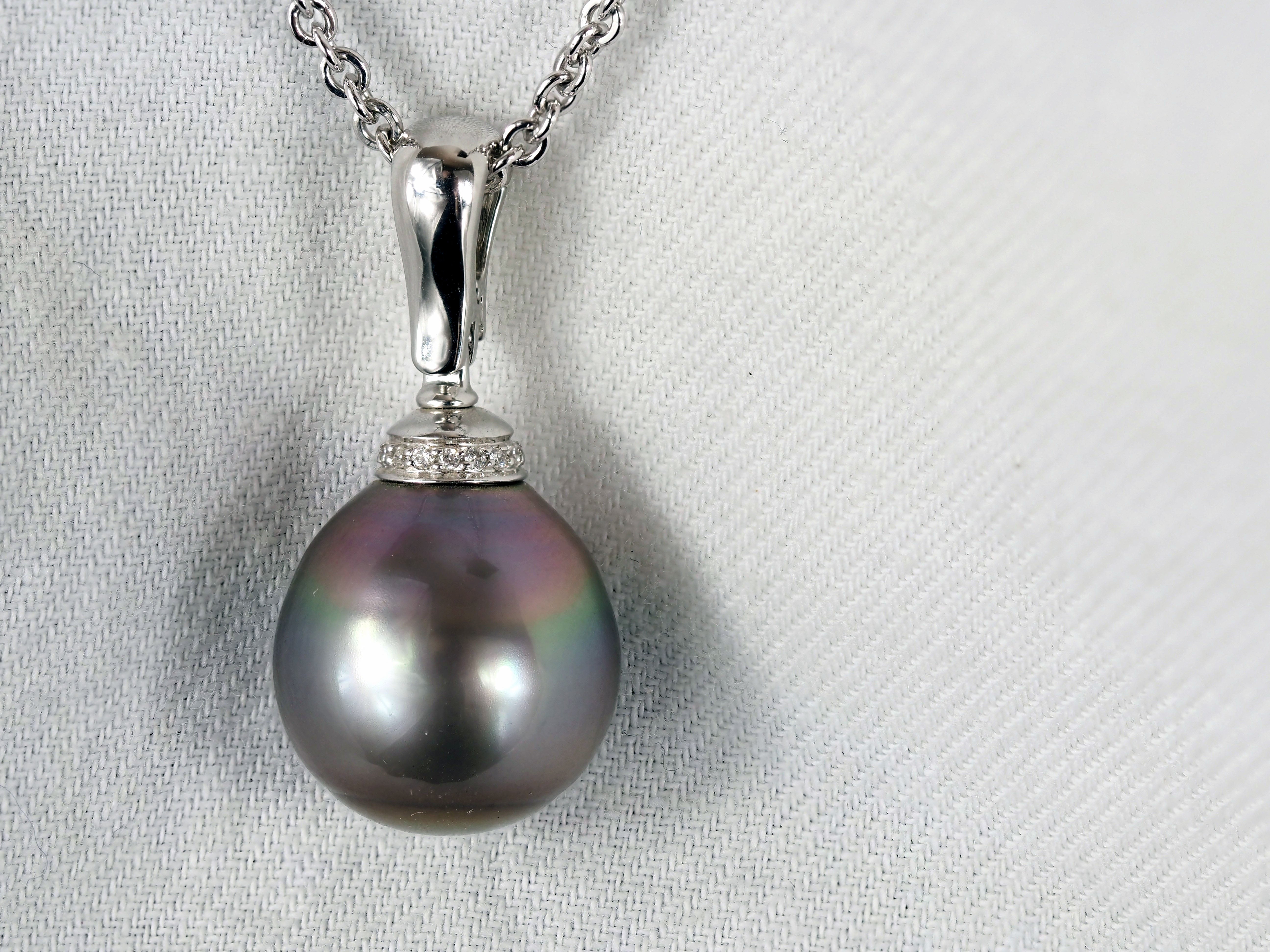 Autore 18ct White Gold Tahitian Pearl and Diamond Pendant, 13mm