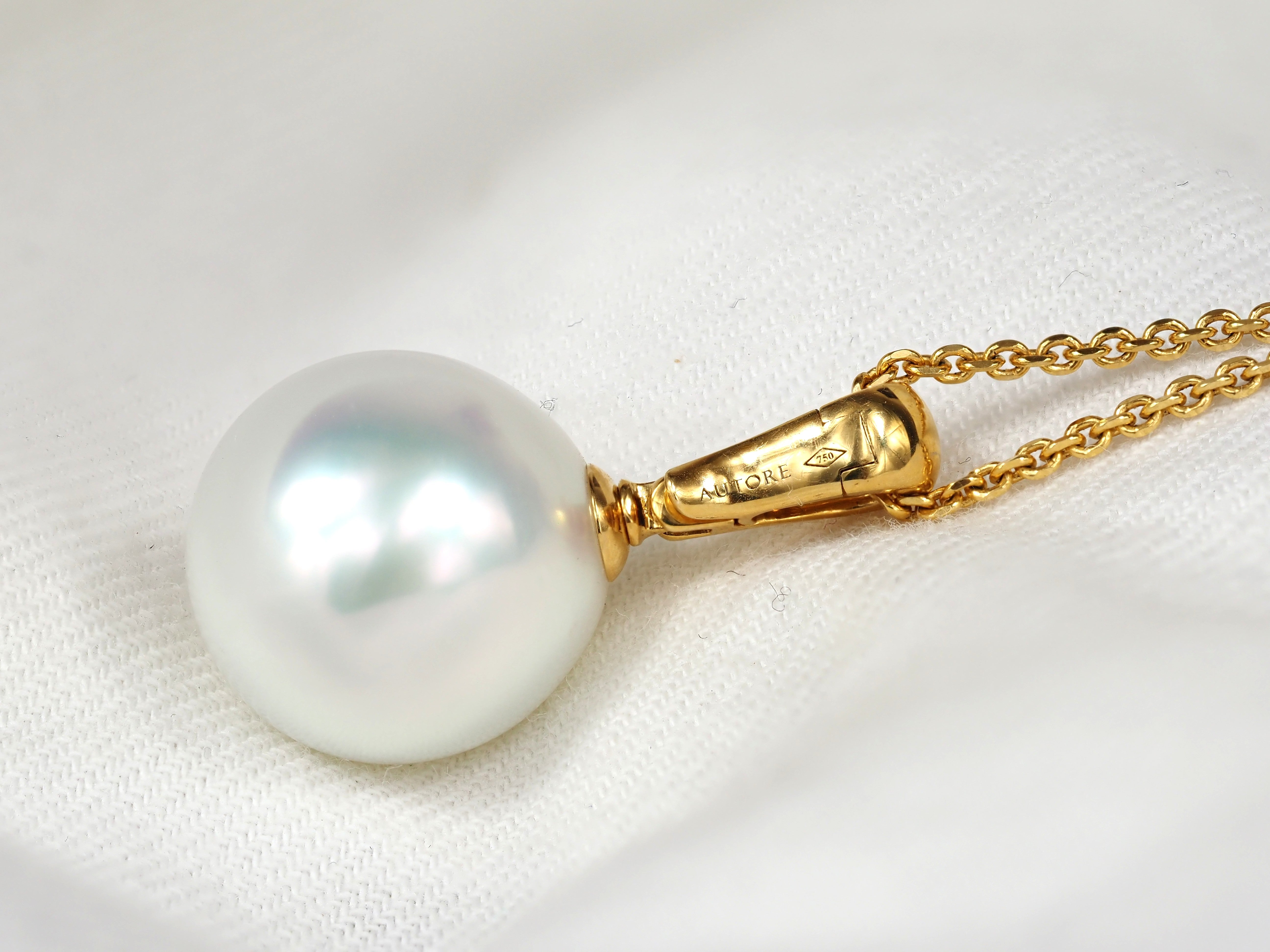 Autore 18ct Yellow Gold South Sea Pearl Pendant, 13mm