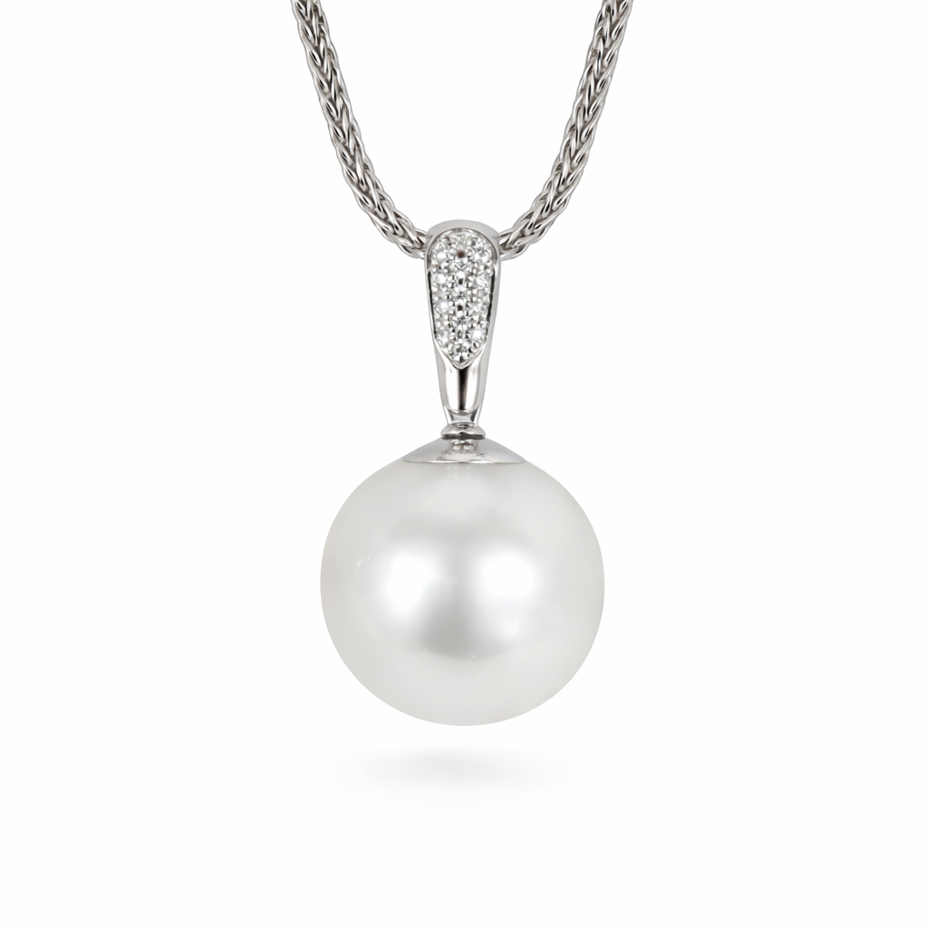 Autore 18ct White Gold South Sea Pearl and Diamond Pendant, 17mm