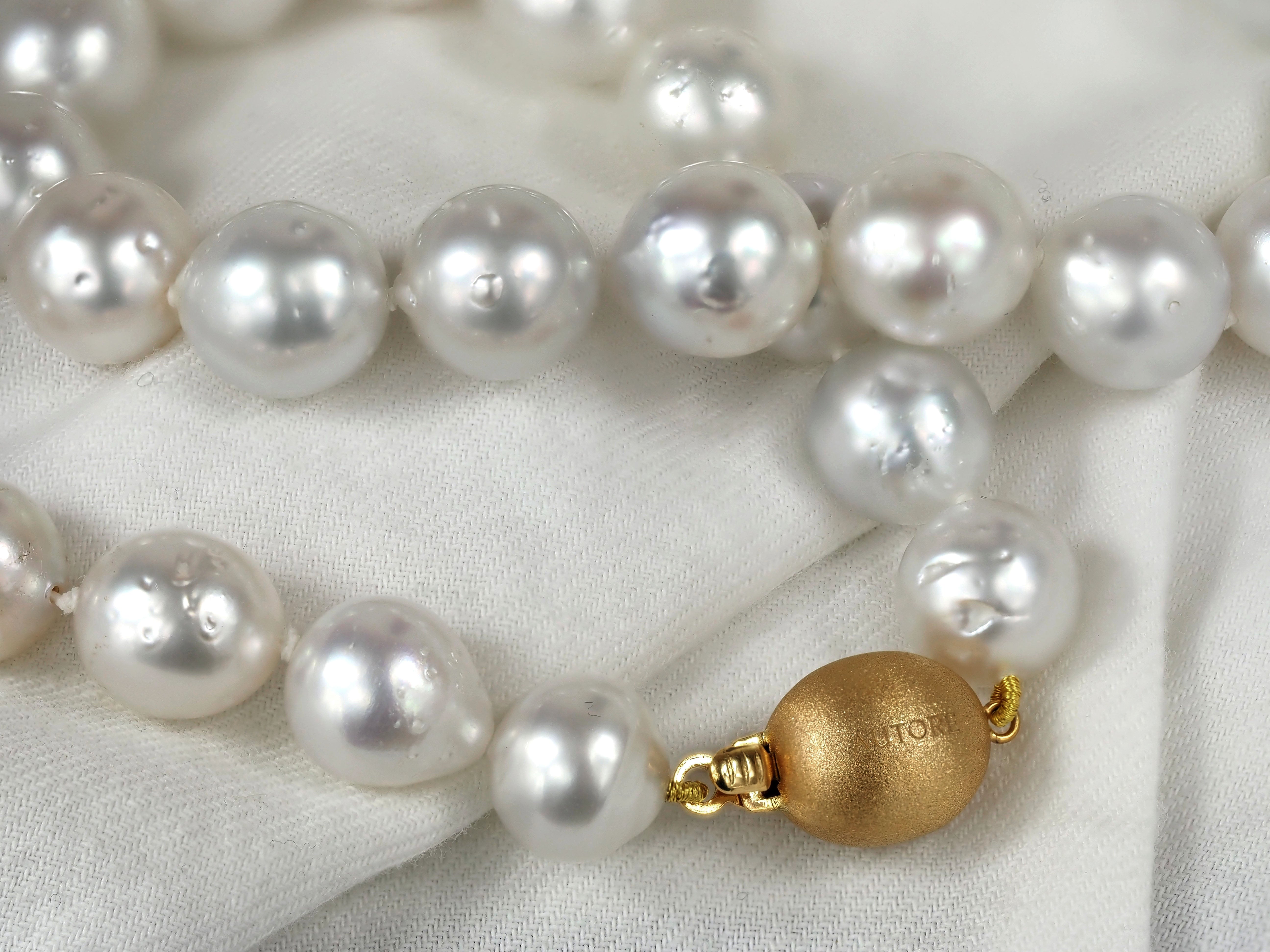 Autore 18ct Yellow Gold South Sea Pearl Strand, 10-11mm