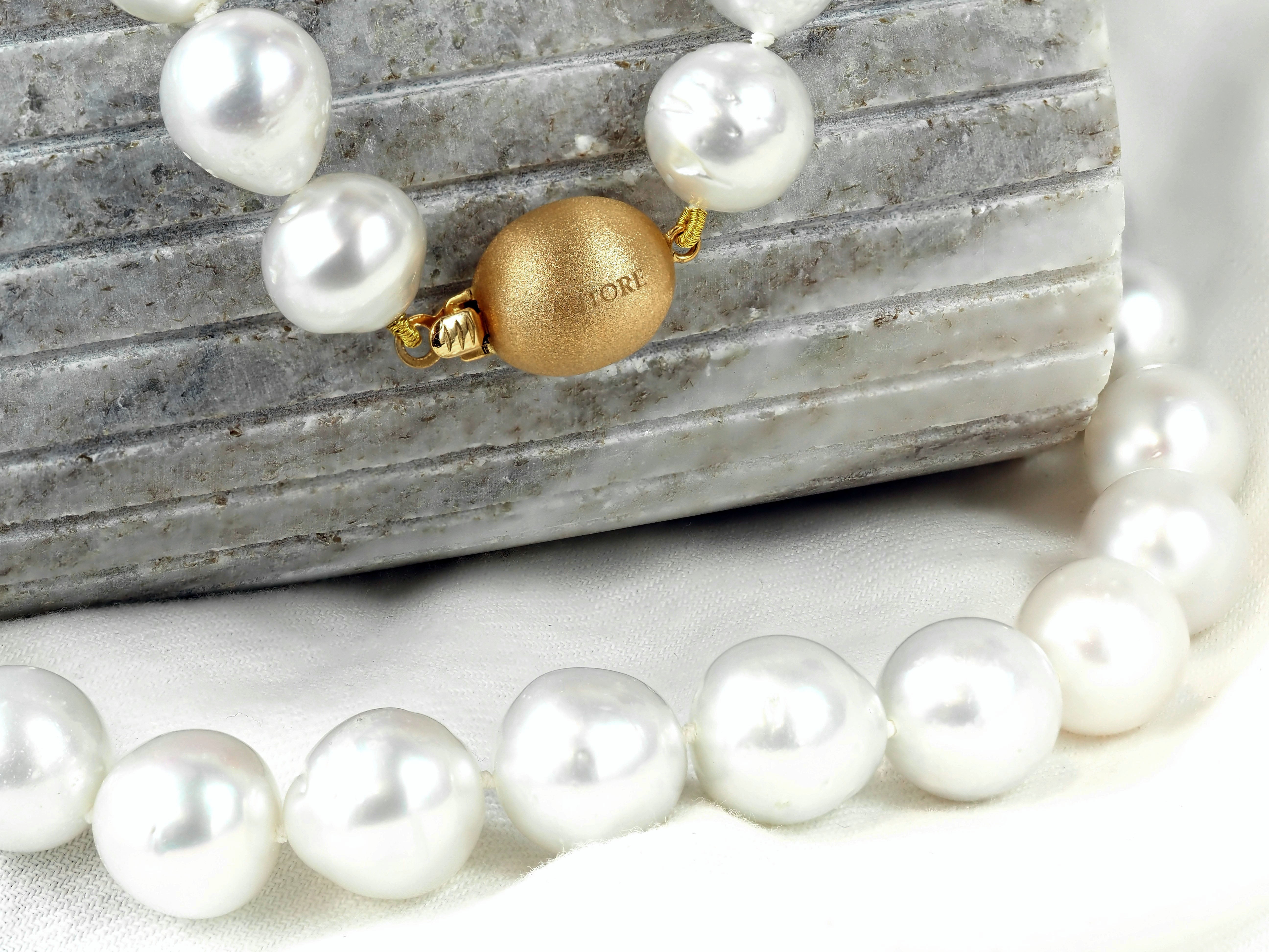 Autore 18ct Yellow Gold South Sea Pearl Strand, 10-11mm