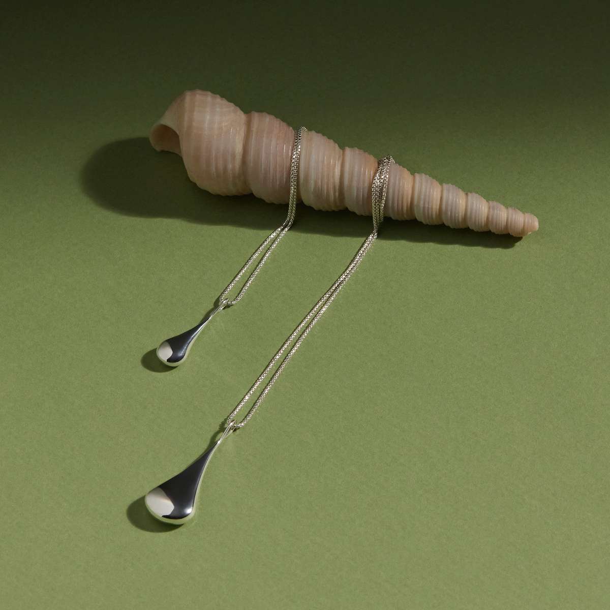NAJO Weeping Widow Necklace