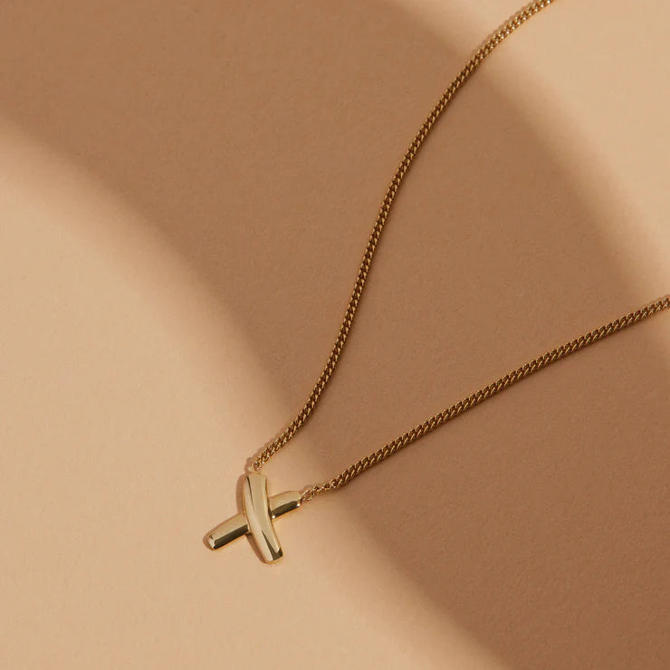 Najo Bisous Necklace