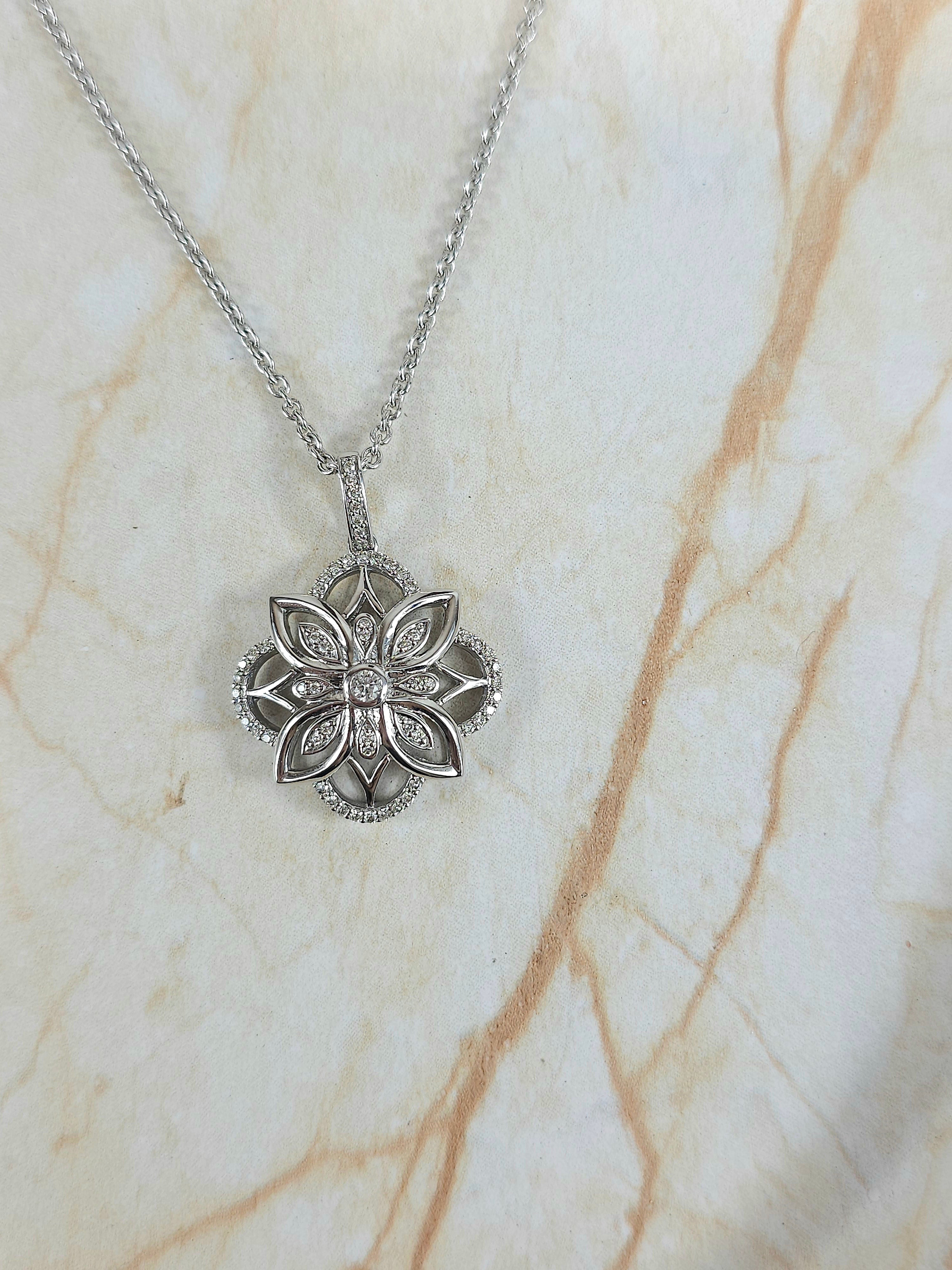 9ct White Gold Diamond Pendant, 0.25ct total