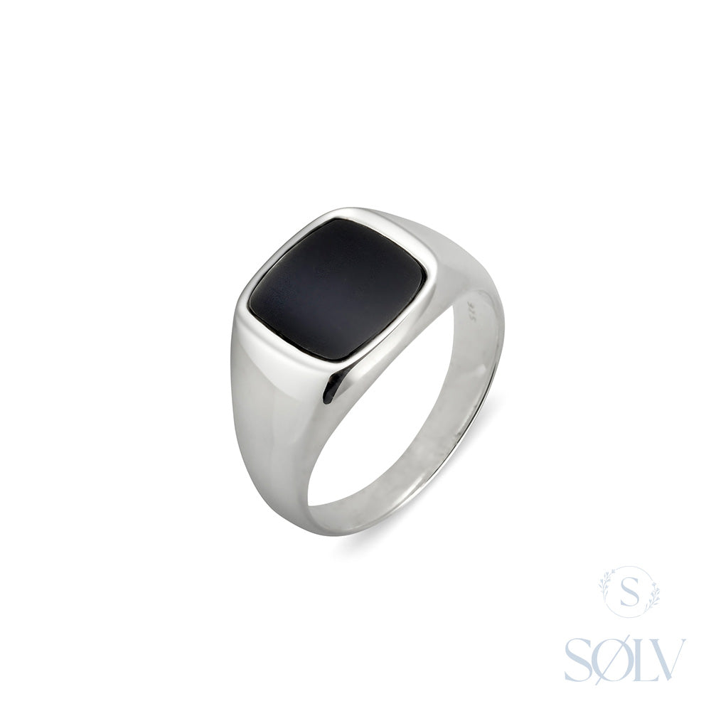 Solv Onyx Signet Ring, Size 11