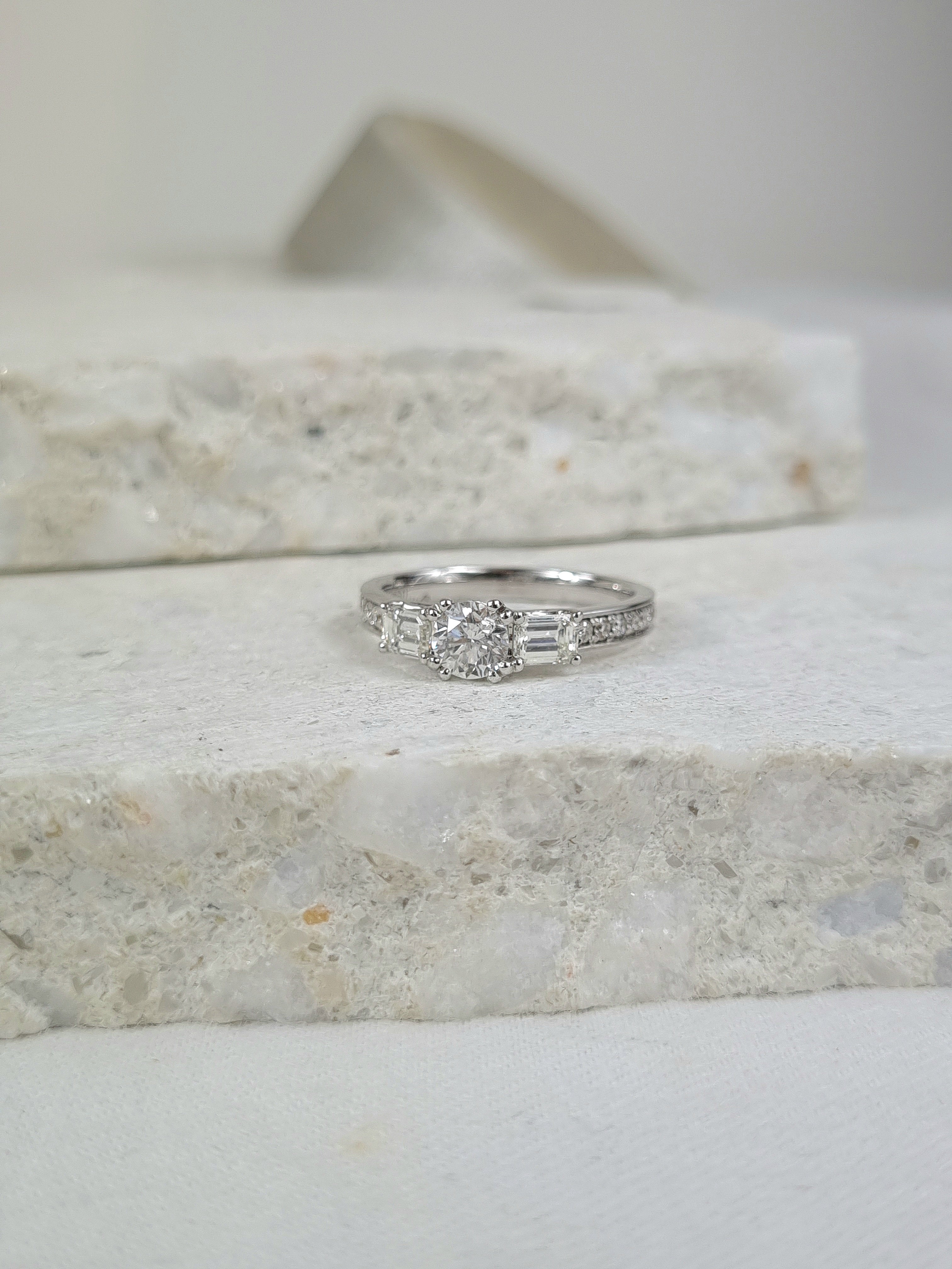 18ct White Gold Round and Emerald Cut Diamond Engagement Ring, 0.40ct Centre