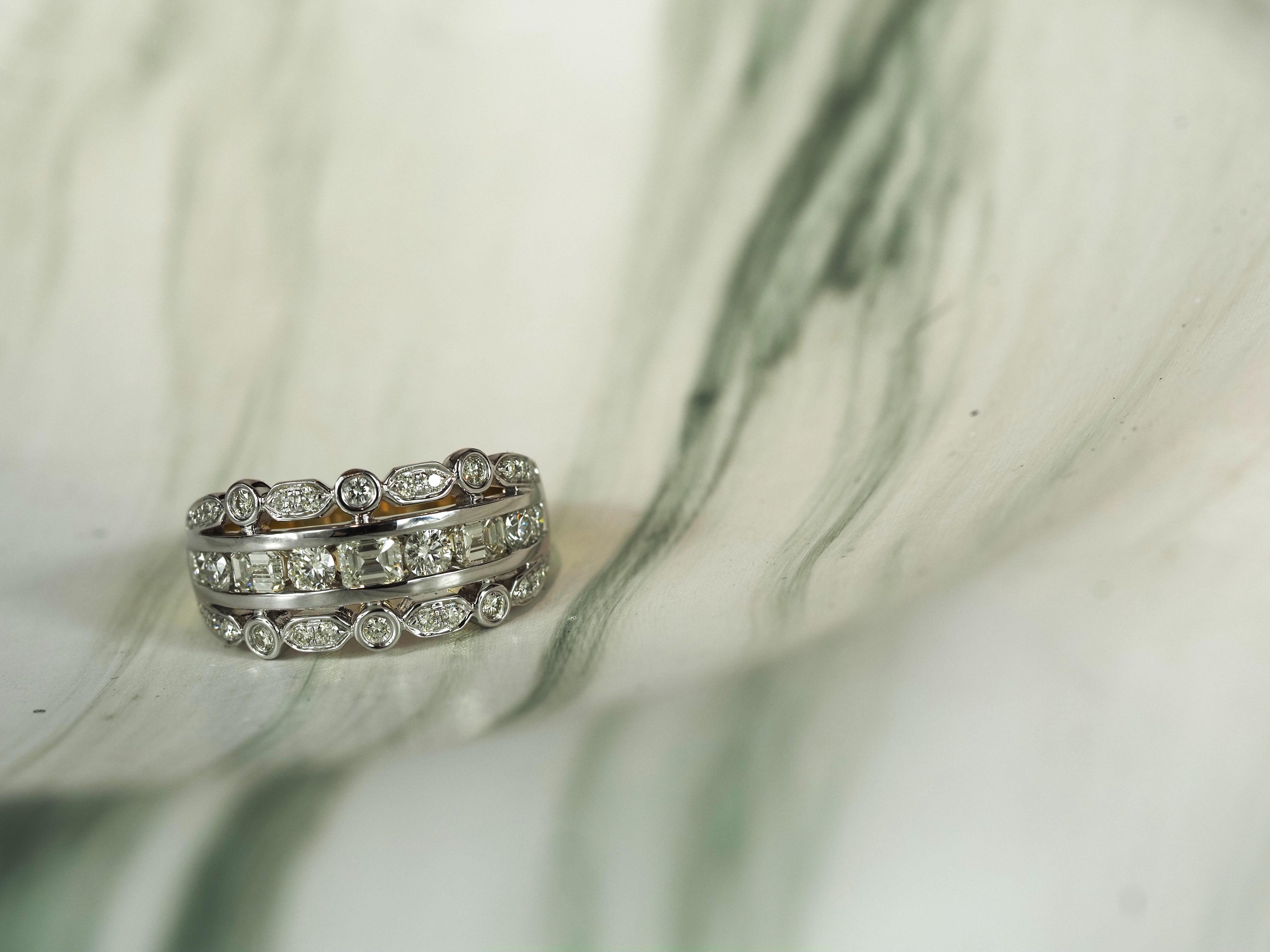 18ct Yellow and White Gold Multi Row Diamond Ring, 1.2ct total