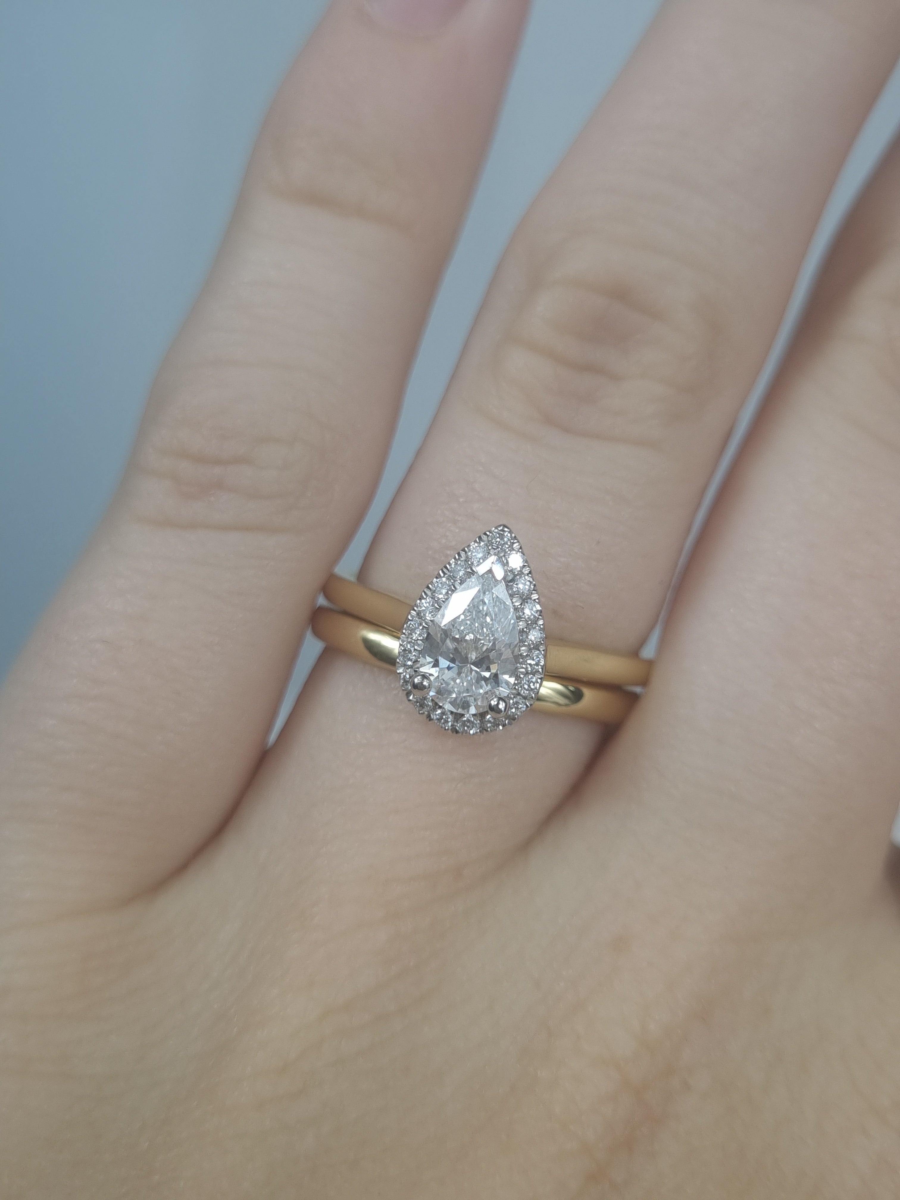 18ct Yellow and White Gold Pear Natural Diamond Engagement Ring, 0.70ct Centre