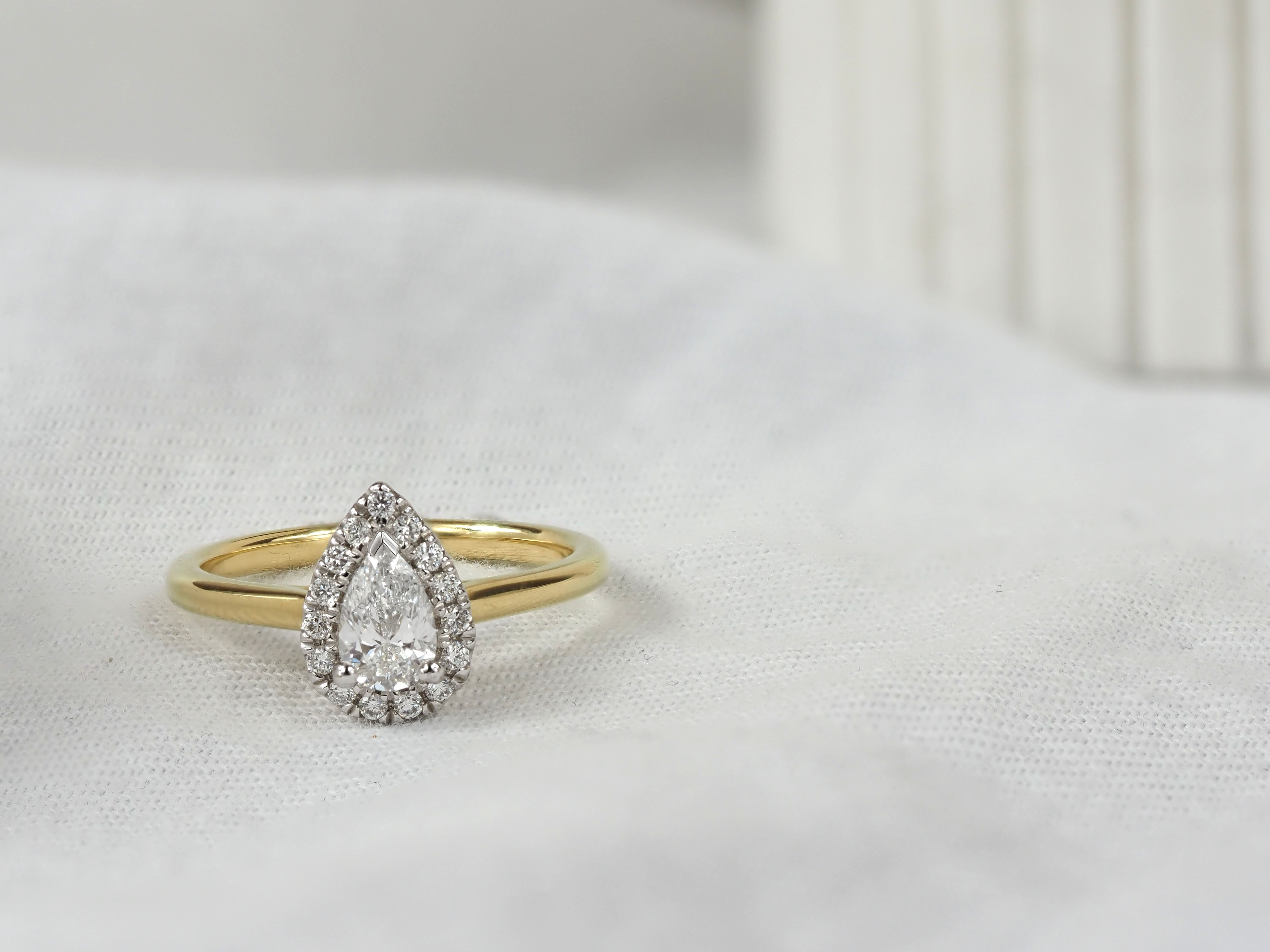 18ct Yellow and White gold Pear cut Diamond Engagement Ring, 0.50ct Centre