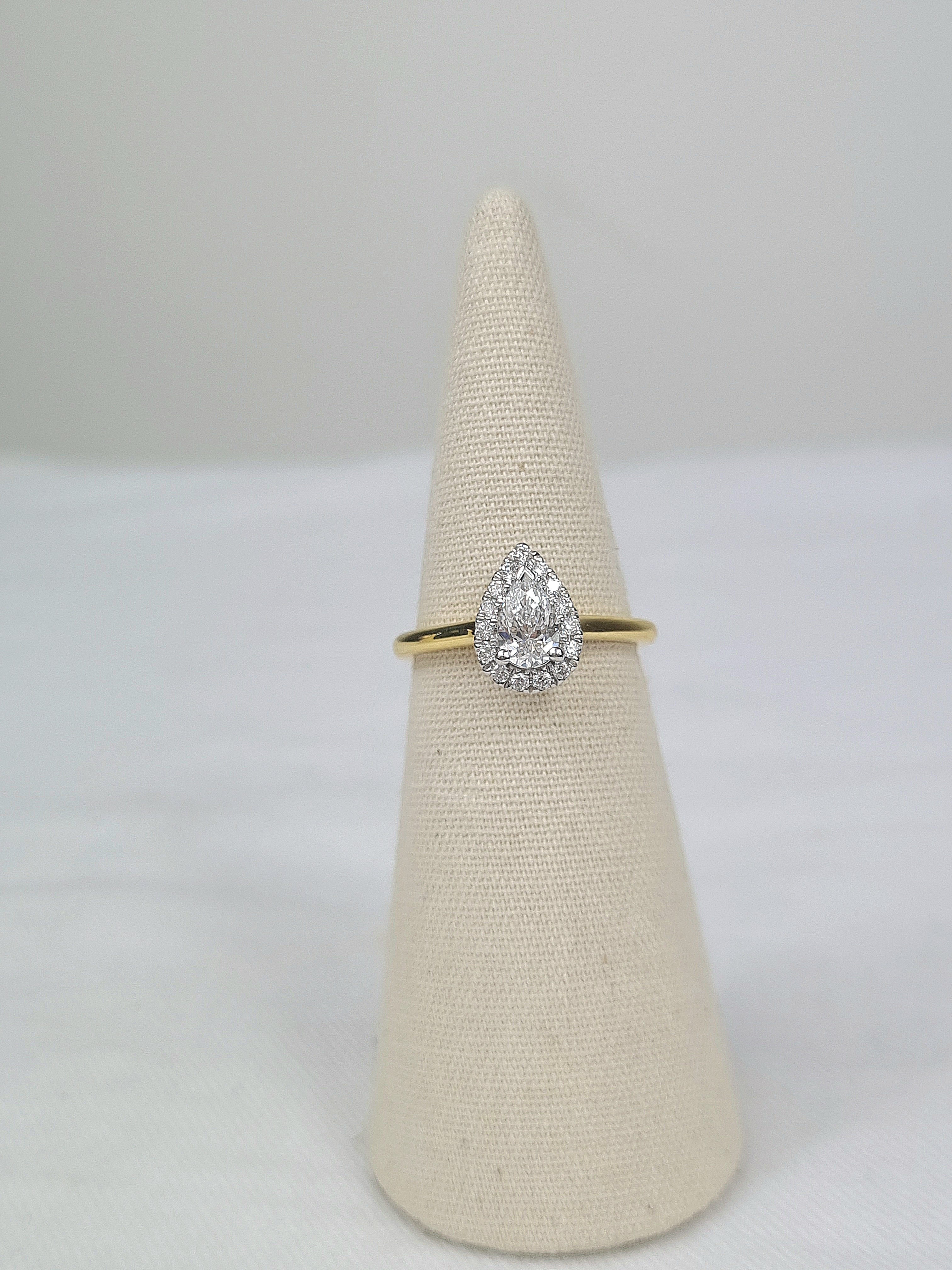 18ct Yellow and White gold, Pear cut Diamond engagement ring, 0.50 carat centre