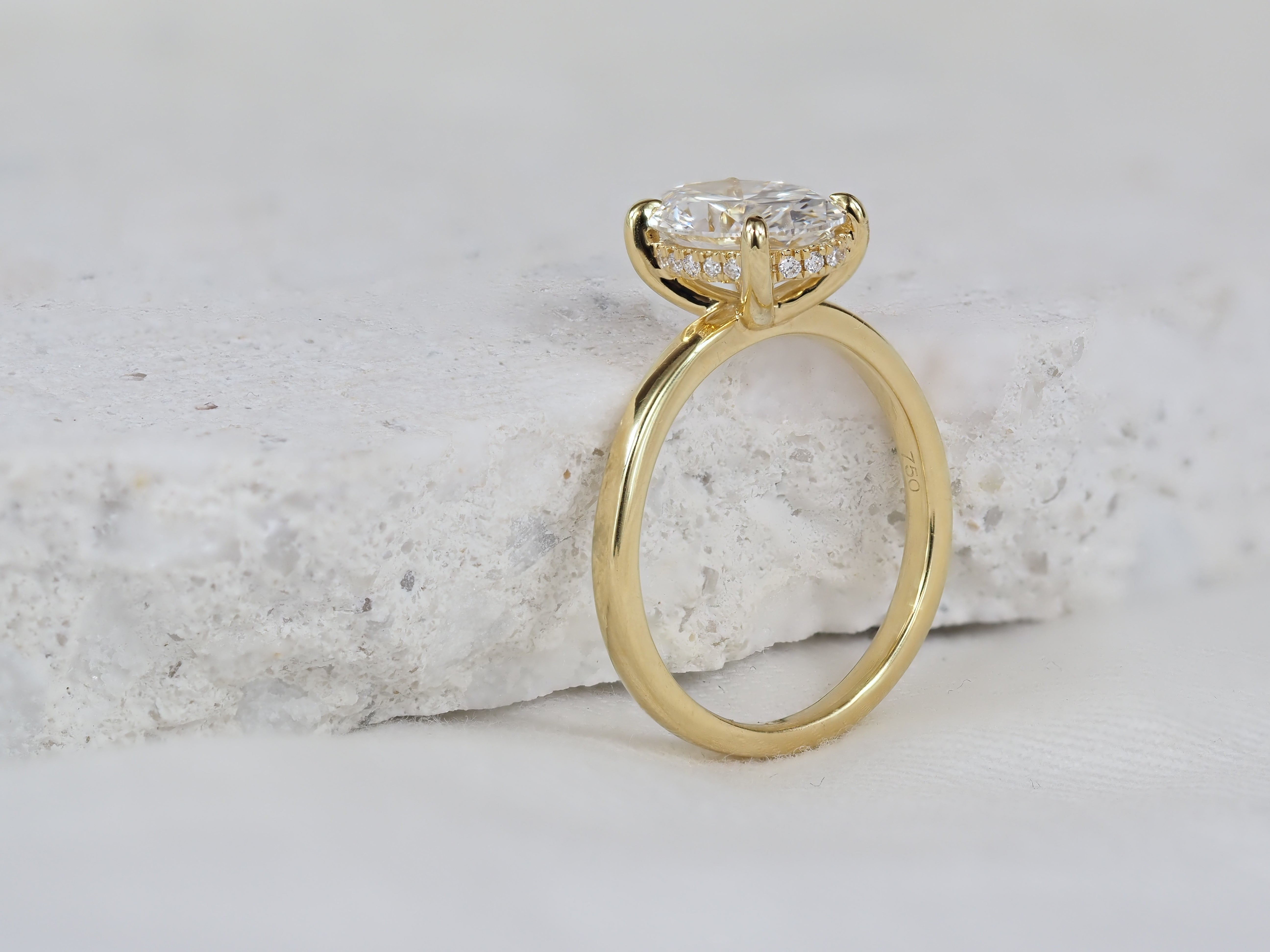 18ct Yellow Gold Lab-Grown Oval Diamond Engagement Ring, 2.06ct centre