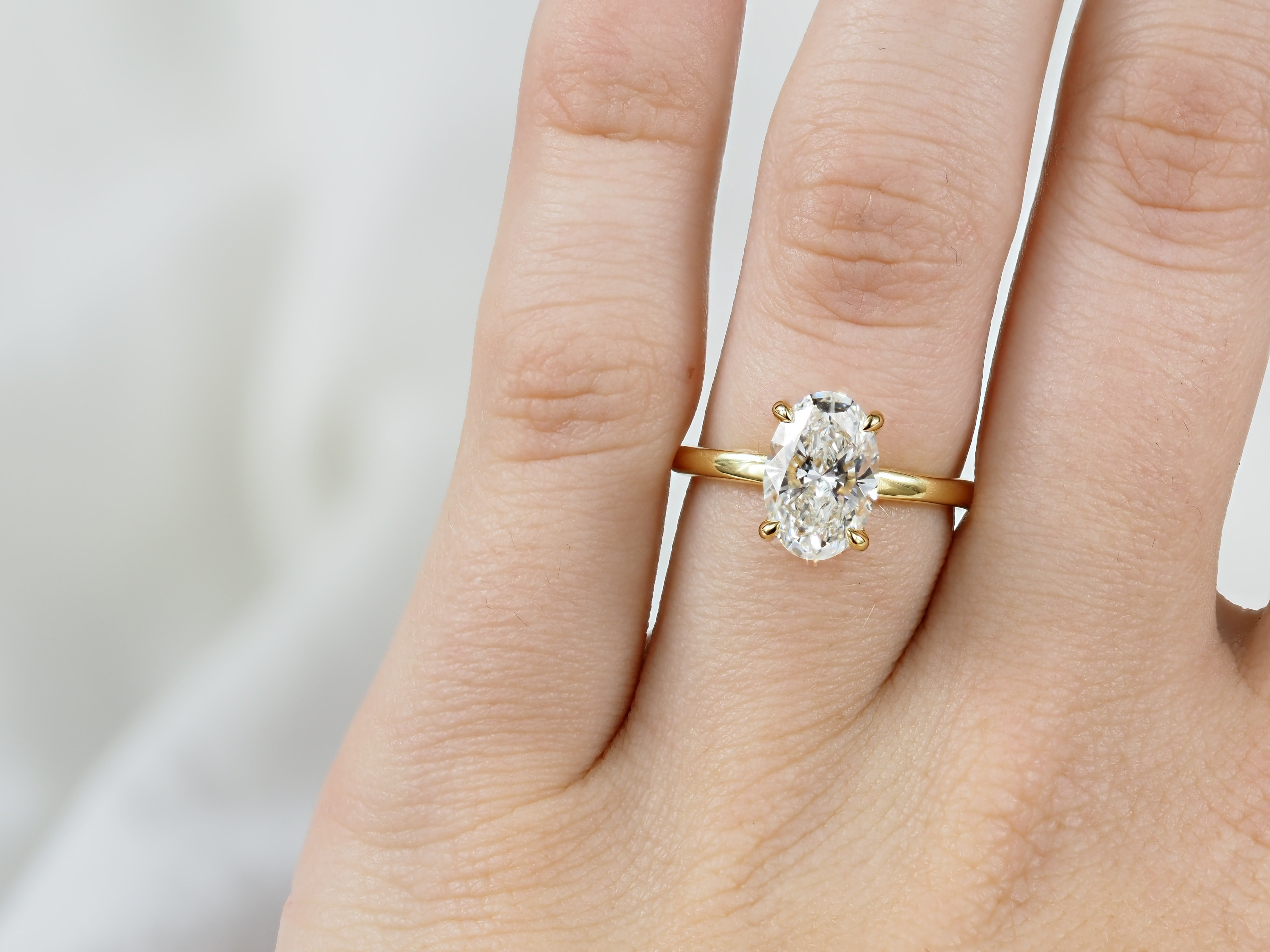 18ct Yellow Gold Lab-Grown Oval Diamond Engagement Ring, 2.06ct centre
