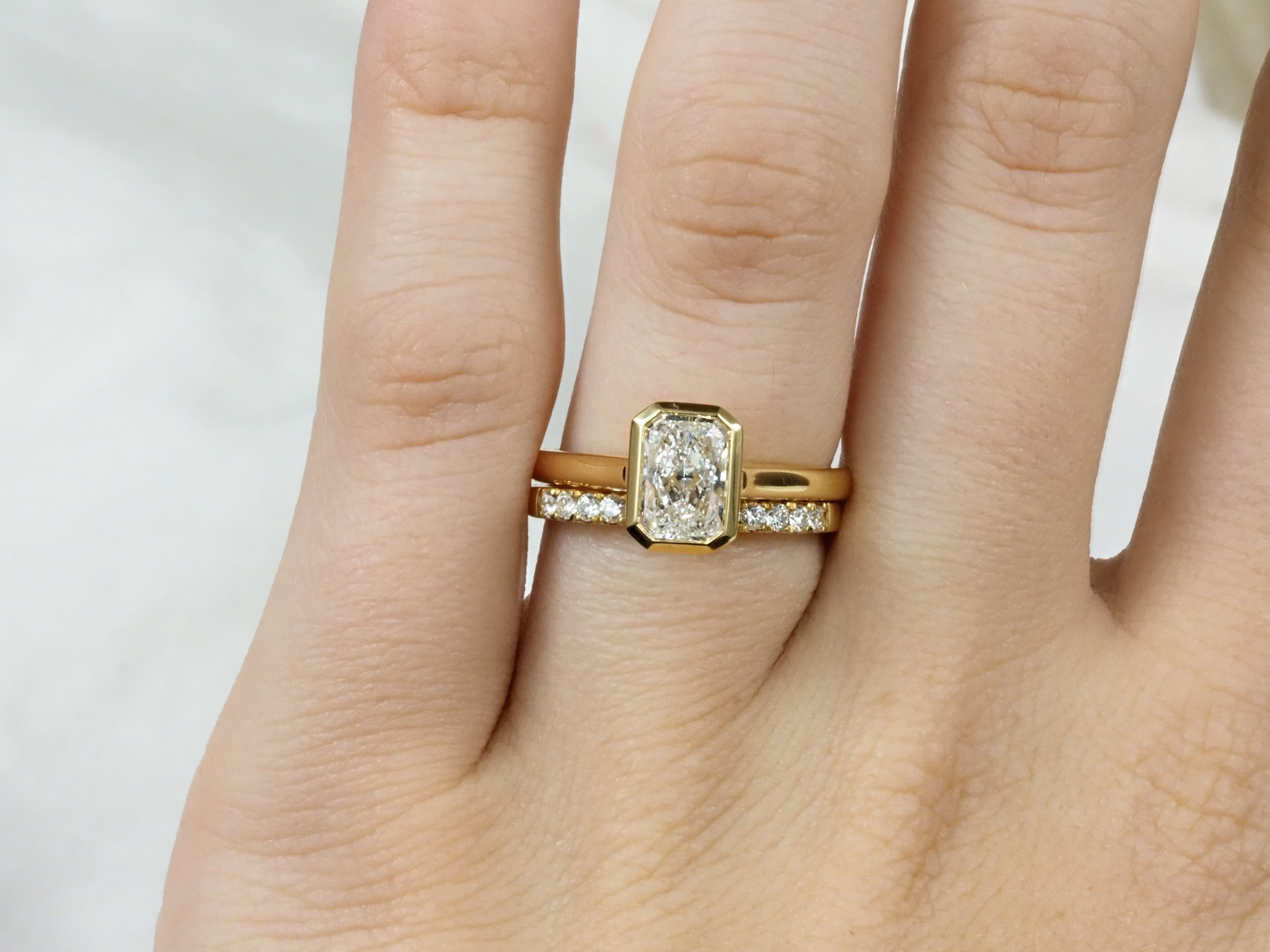 18ct Yellow Gold Radiant Lab-Grown Diamond Engagement Ring, 1.36ct Centre