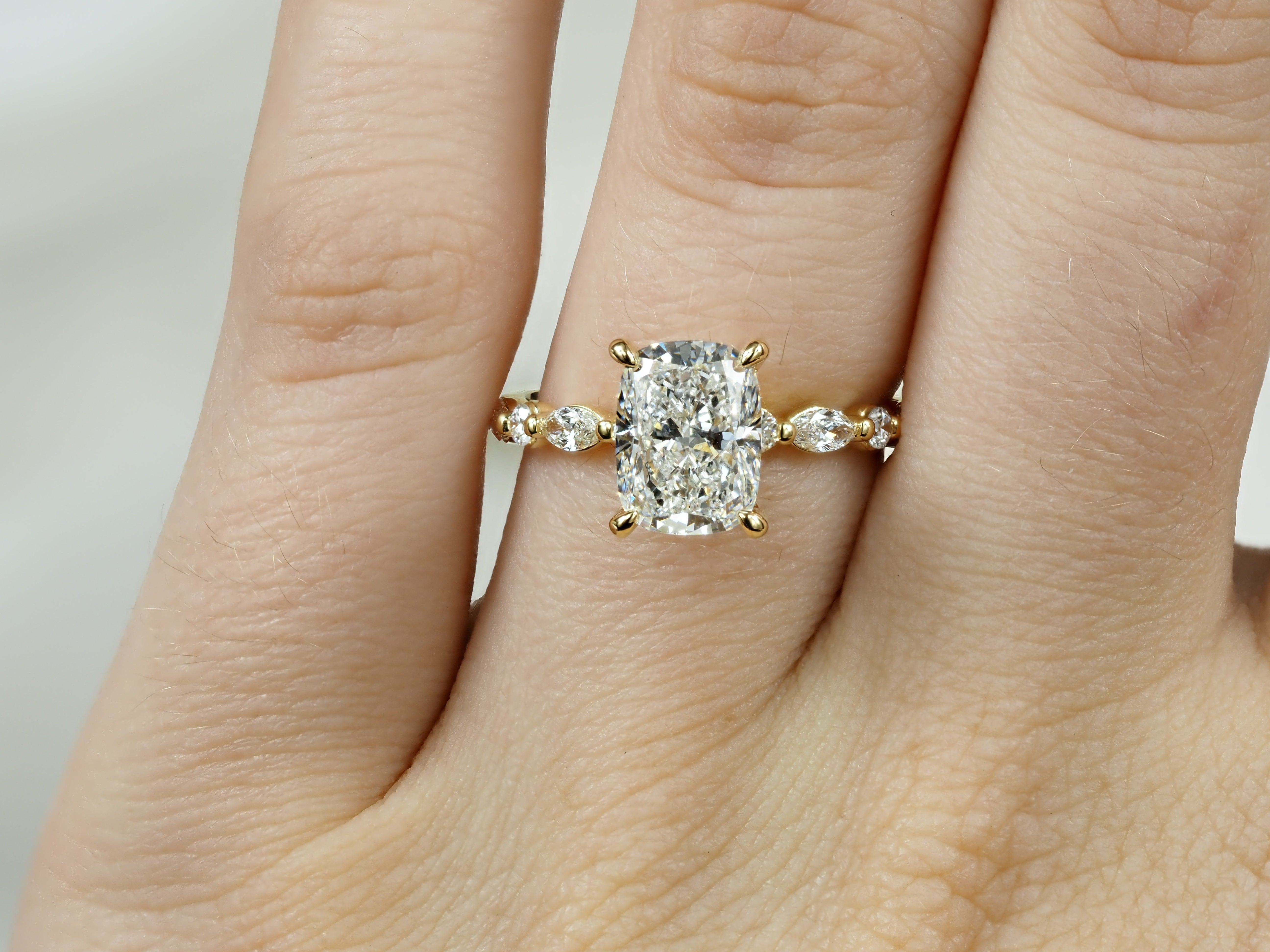 18ct Yellow Gold Lab-Grown Diamond Cushion Cut Engagement Ring, 2.33ct Centre