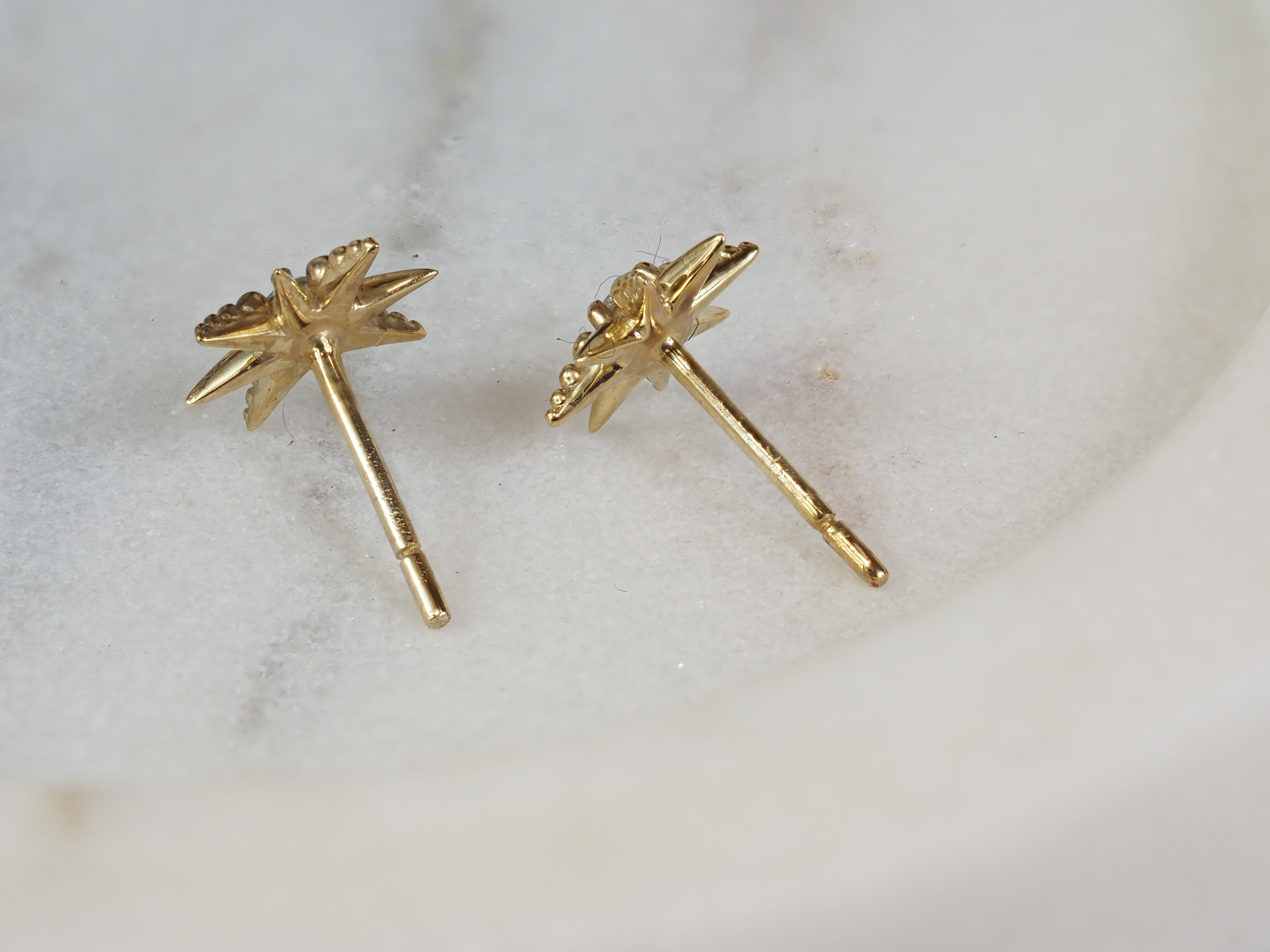 9ct Yellow Gold Diamond Star Stud Earrings