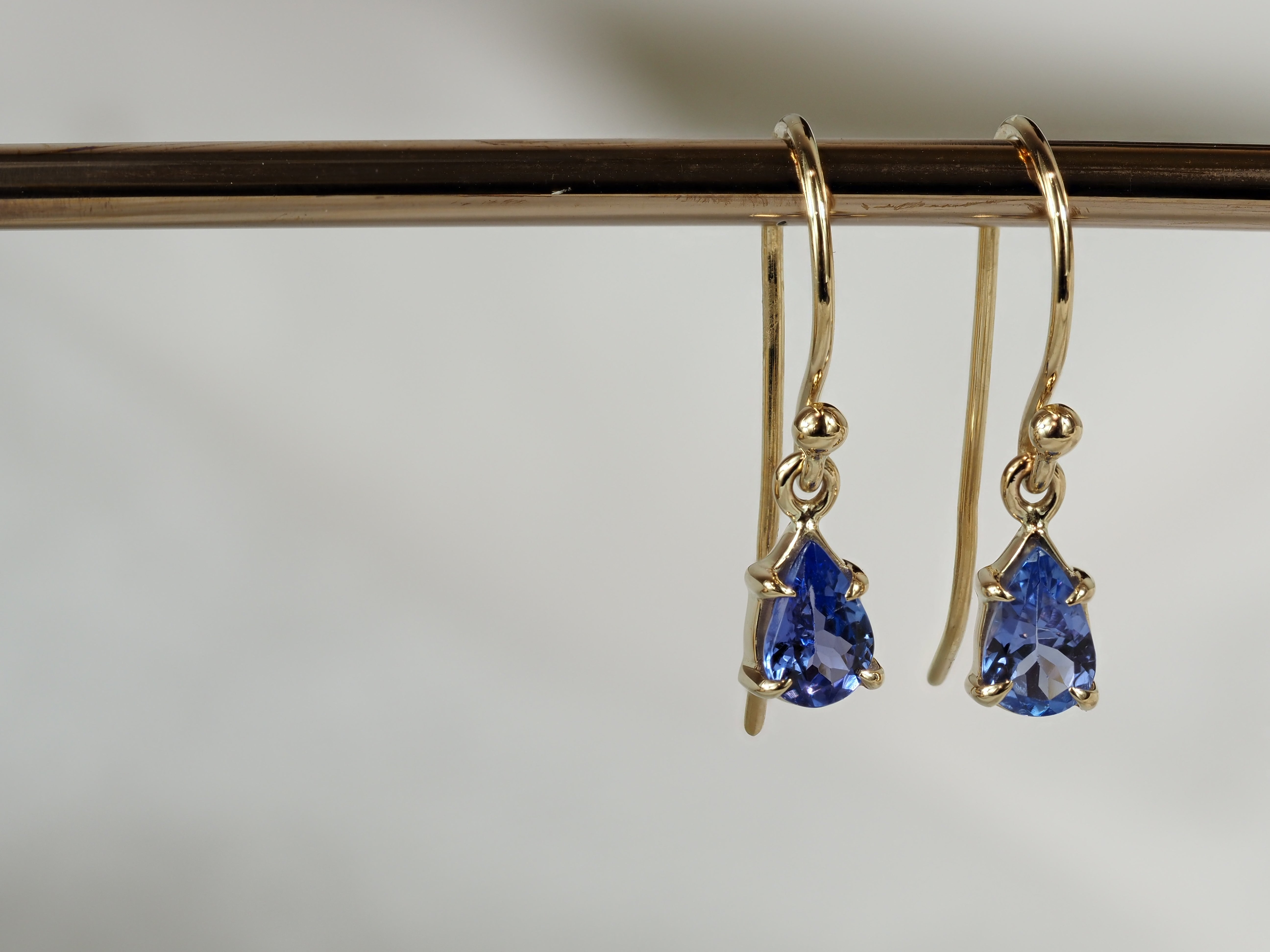 9ct Yellow Gold Tanzanite Shepard Hook Earrings