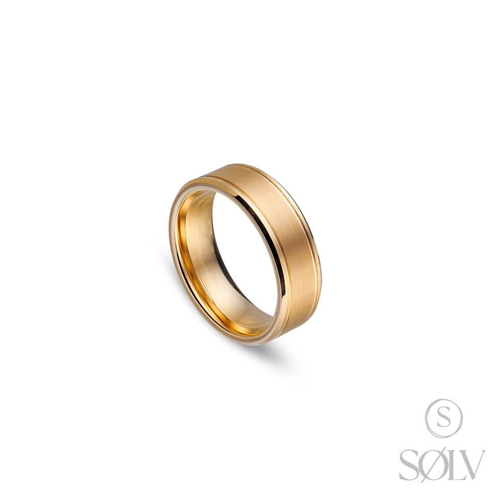 Solv Tungsten Gold Plated Ring, Size 9
