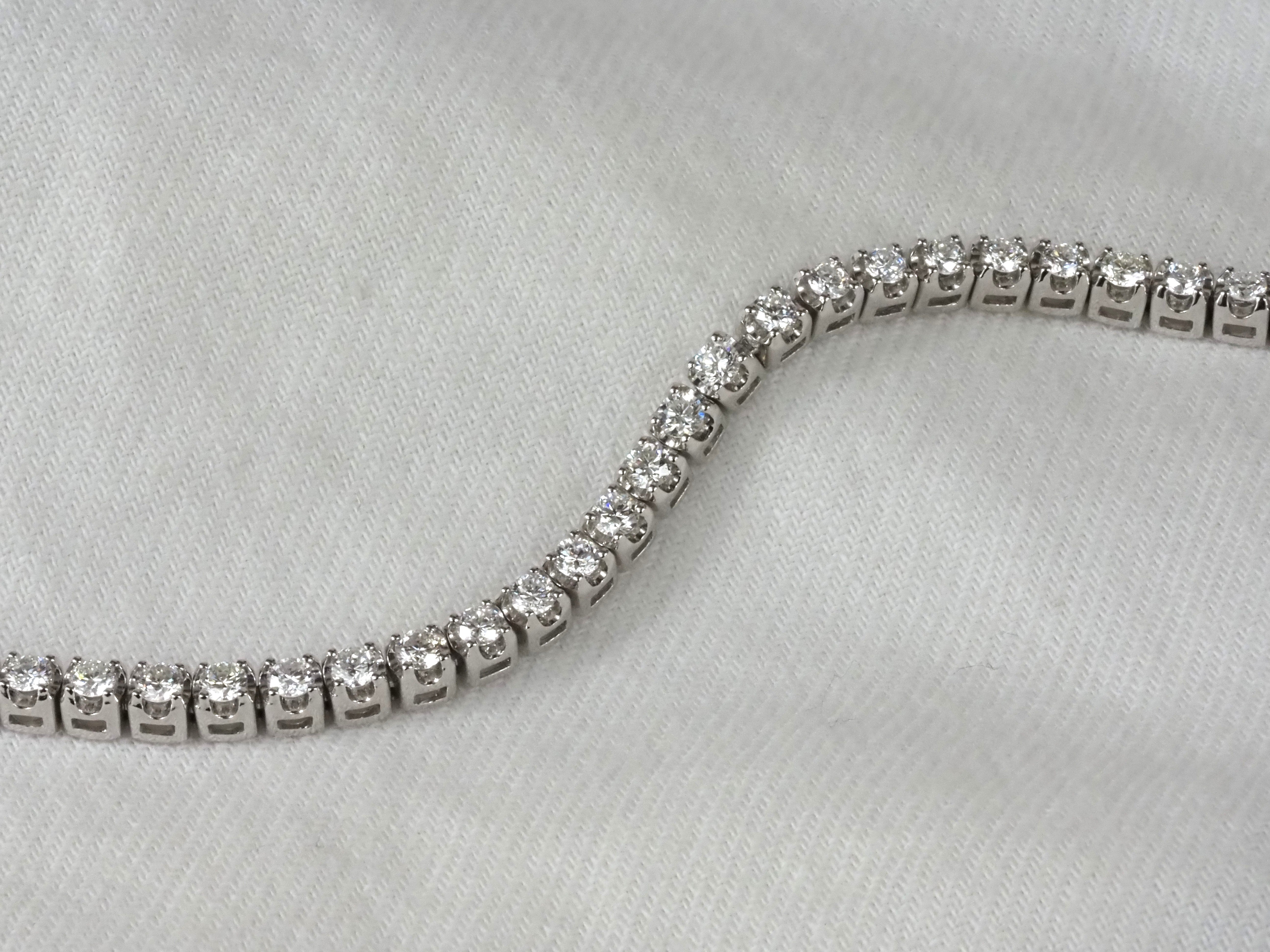 9ct White Gold Diamond Tennis Bracelet, 2ct Total