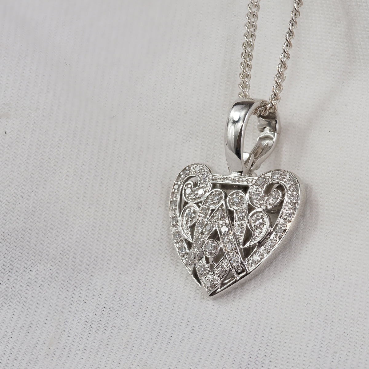 9ct White Gold Diamond Heart Pendant, 0.15ct Total