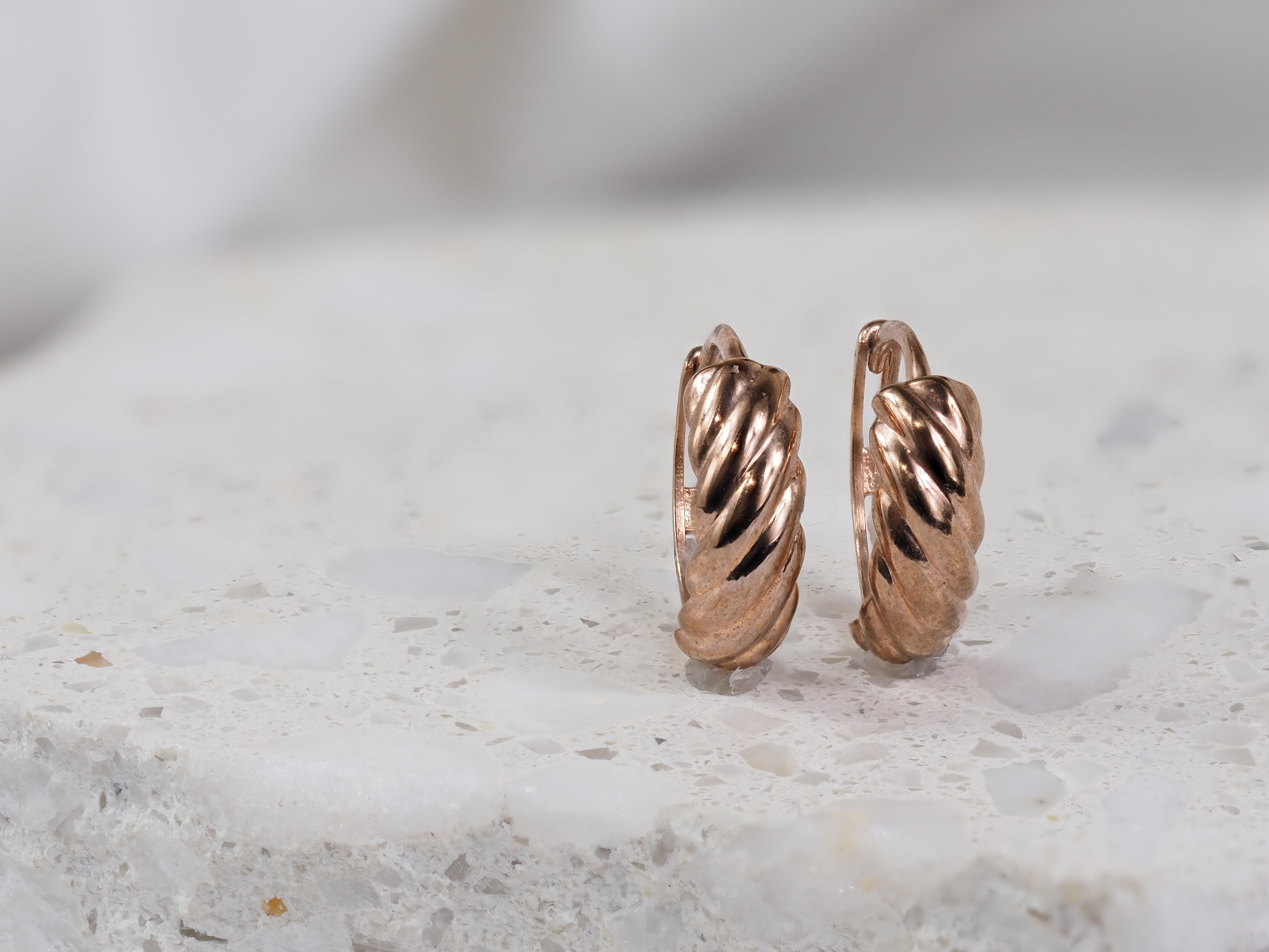 9ct Rose Gold Twist Huggie Earring