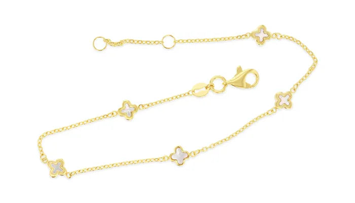 9ct Yellow Gold bracelet with Clovers