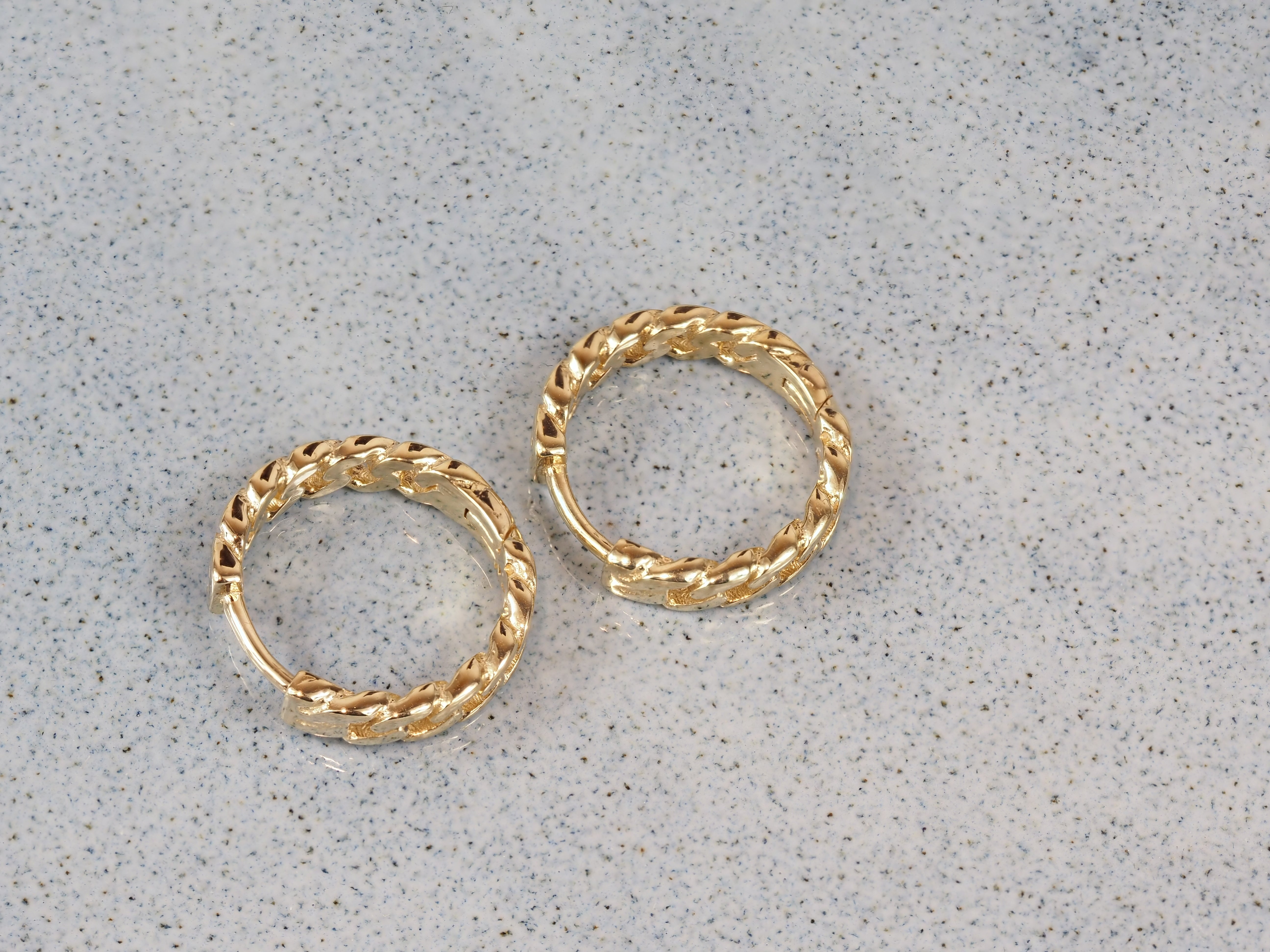 9ct Yellow Gold Curb Huggie Earrings