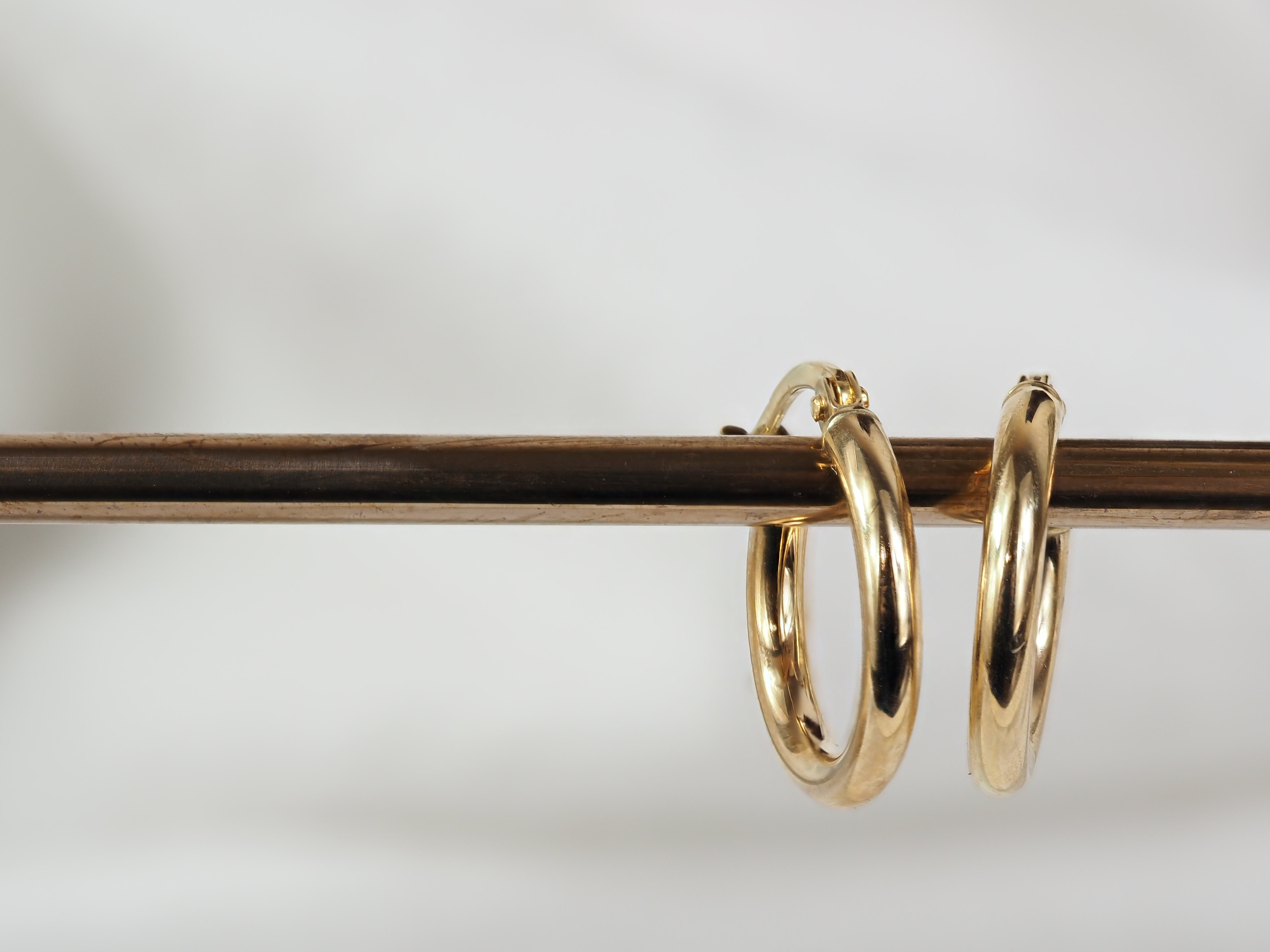 9ct Yellow Gold Hoop Earrings, 10mm