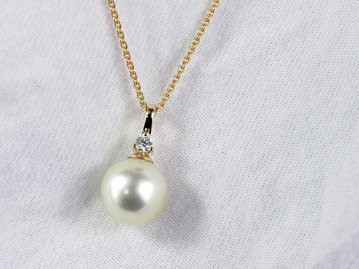 9ct Yellow Gold Diamond and South Sea Pearl Pendant