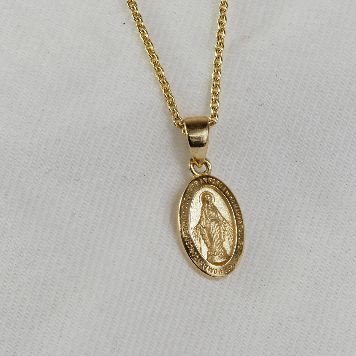9ct Yellow Gold Virgin Mary Pendant