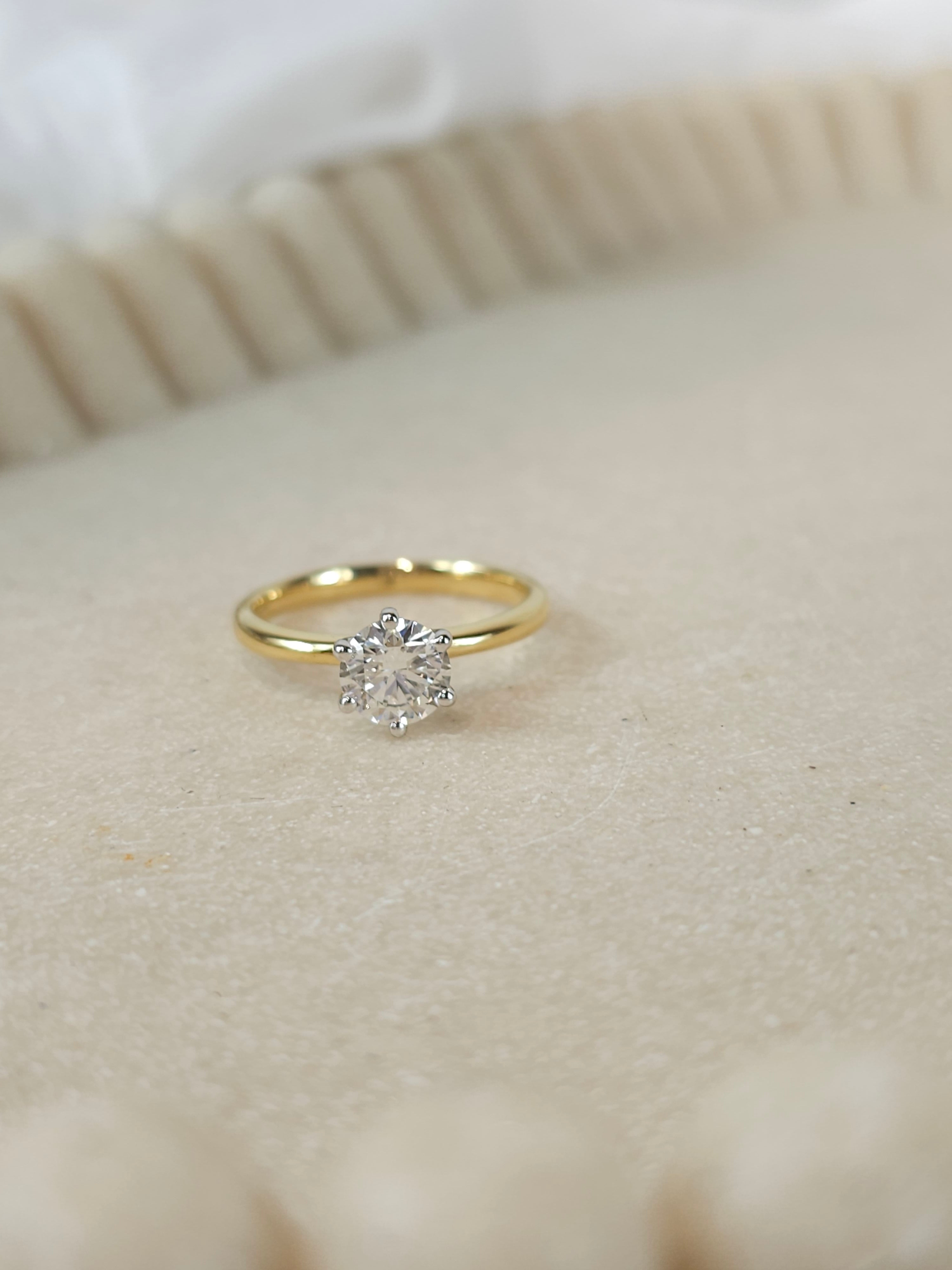 18ct Yellow and White Gold Round Brilliant cut Lab-Grown Diamond engagement ring, 1ct centre