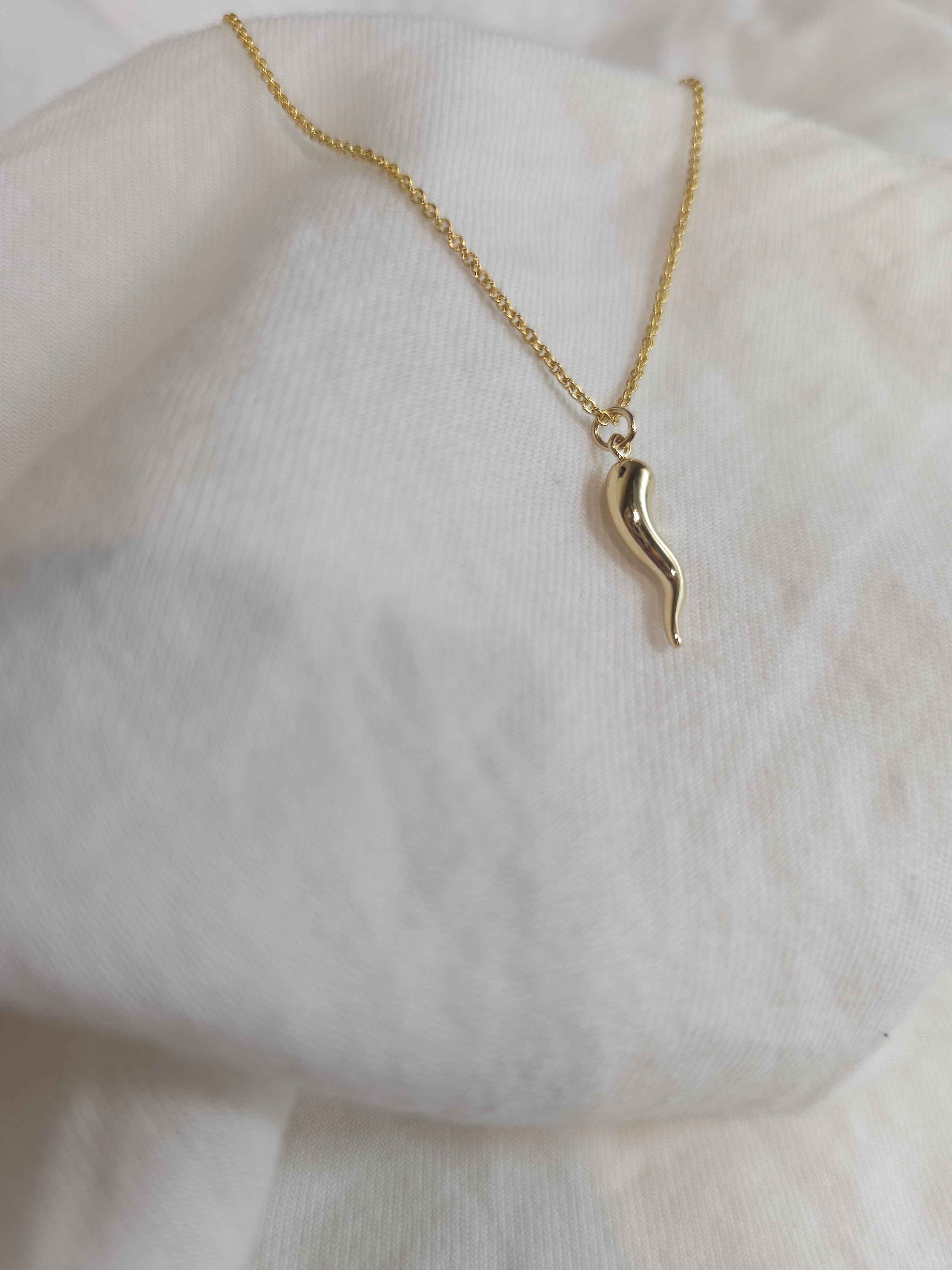 9ct Yellow Gold Horn of Plenty, 16mm