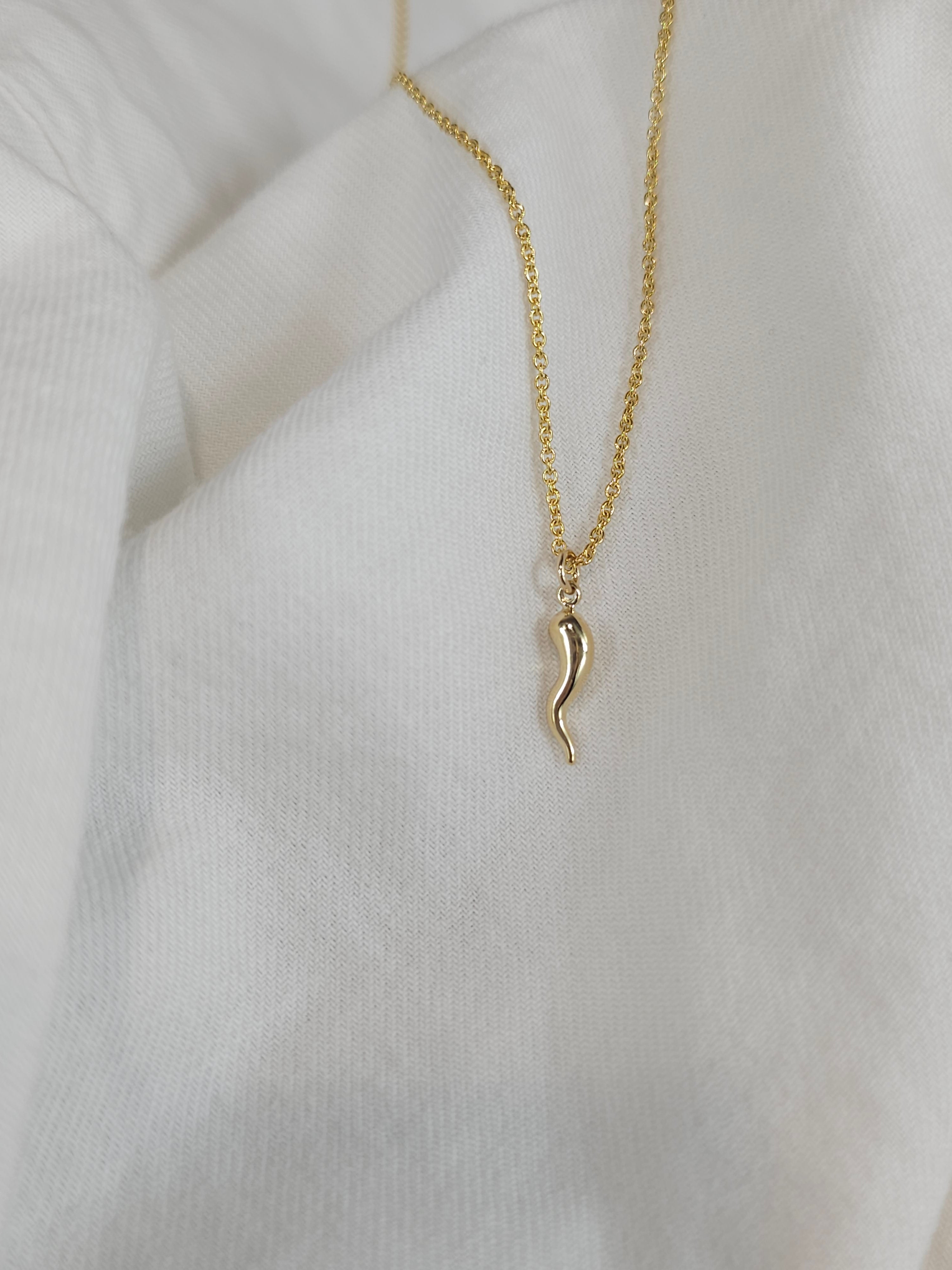 9ct Yellow Gold Horn of Plenty, 12.5mm