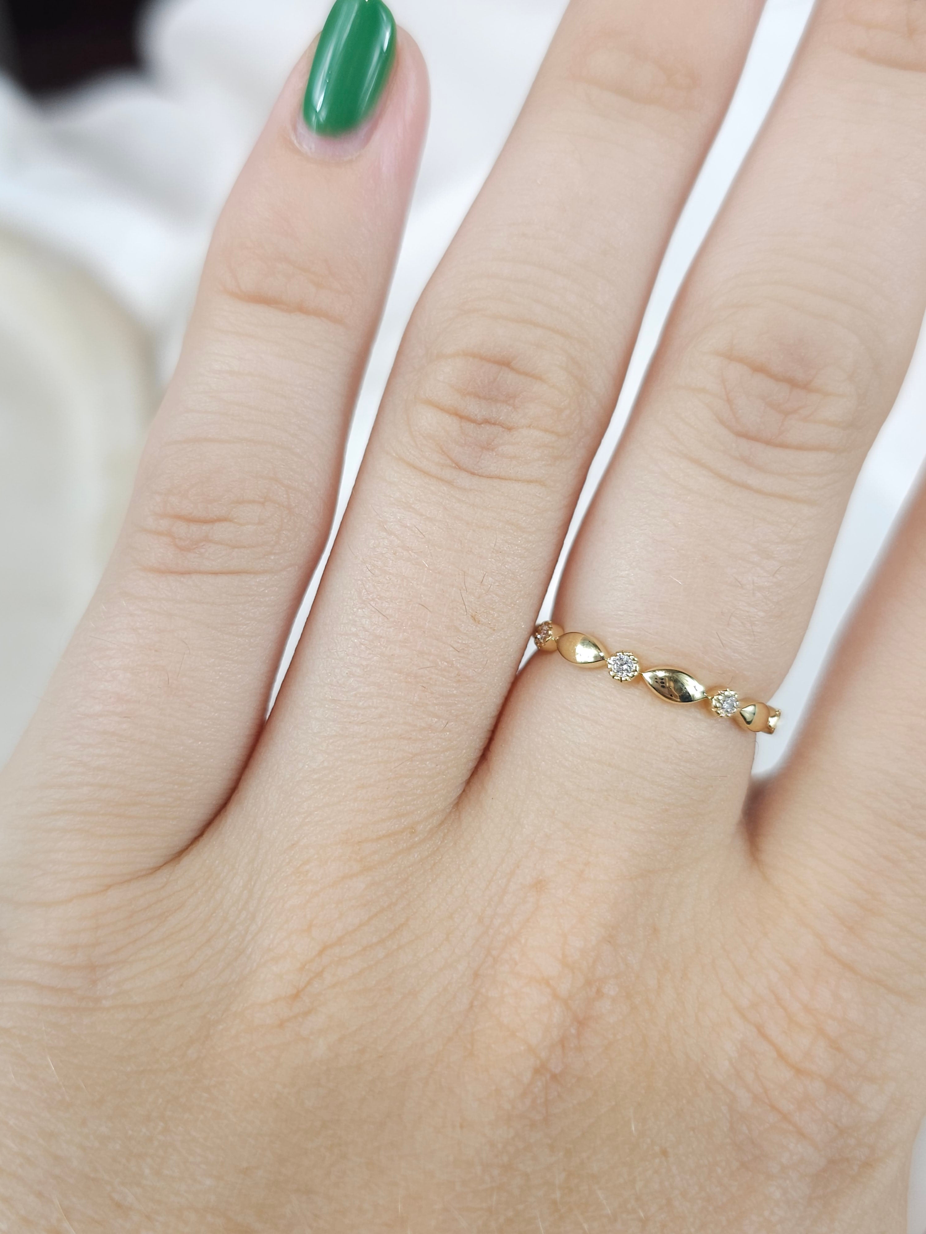 9ct 0.05ct diamond ring