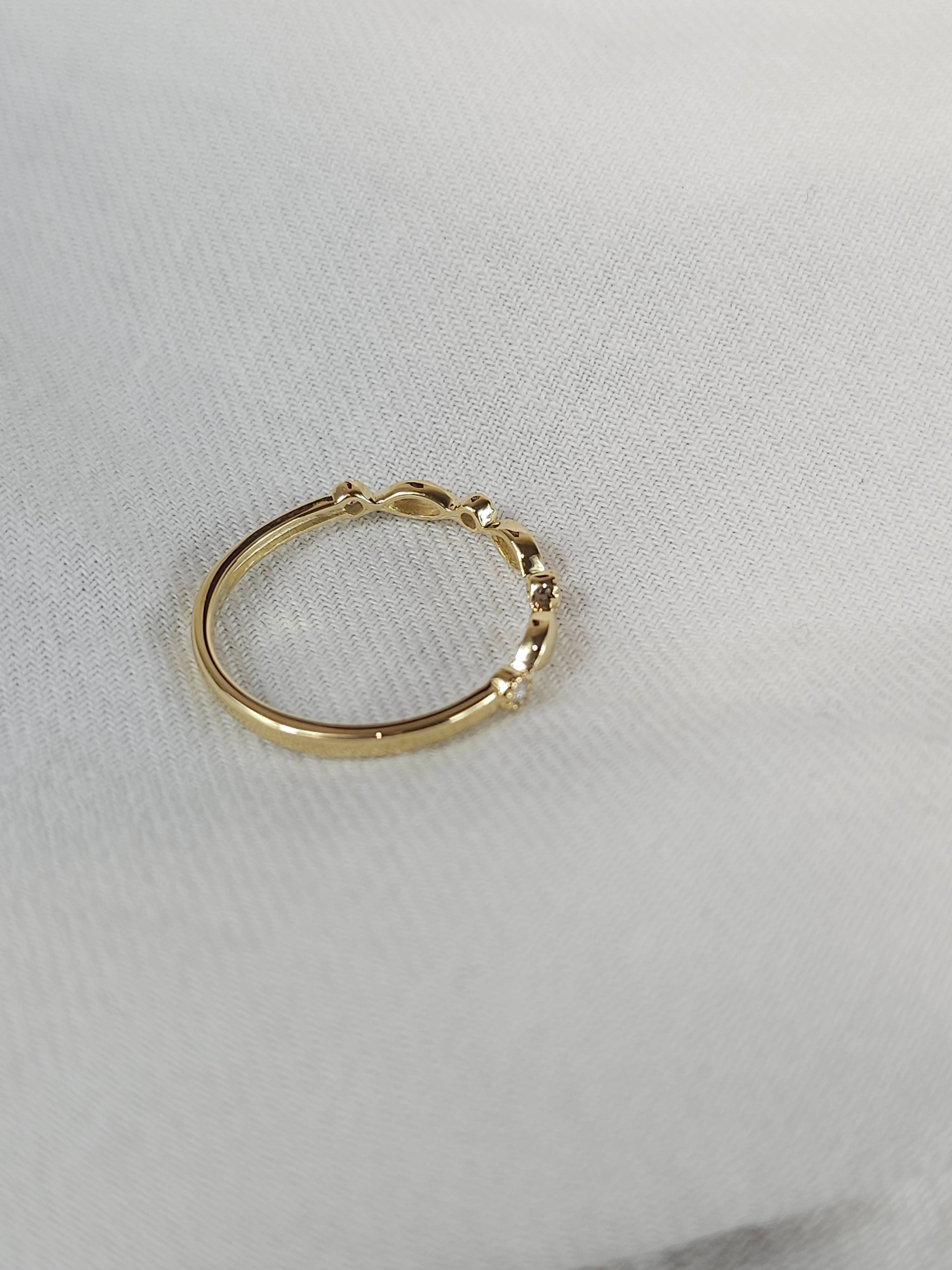 9ct 0.05ct diamond ring