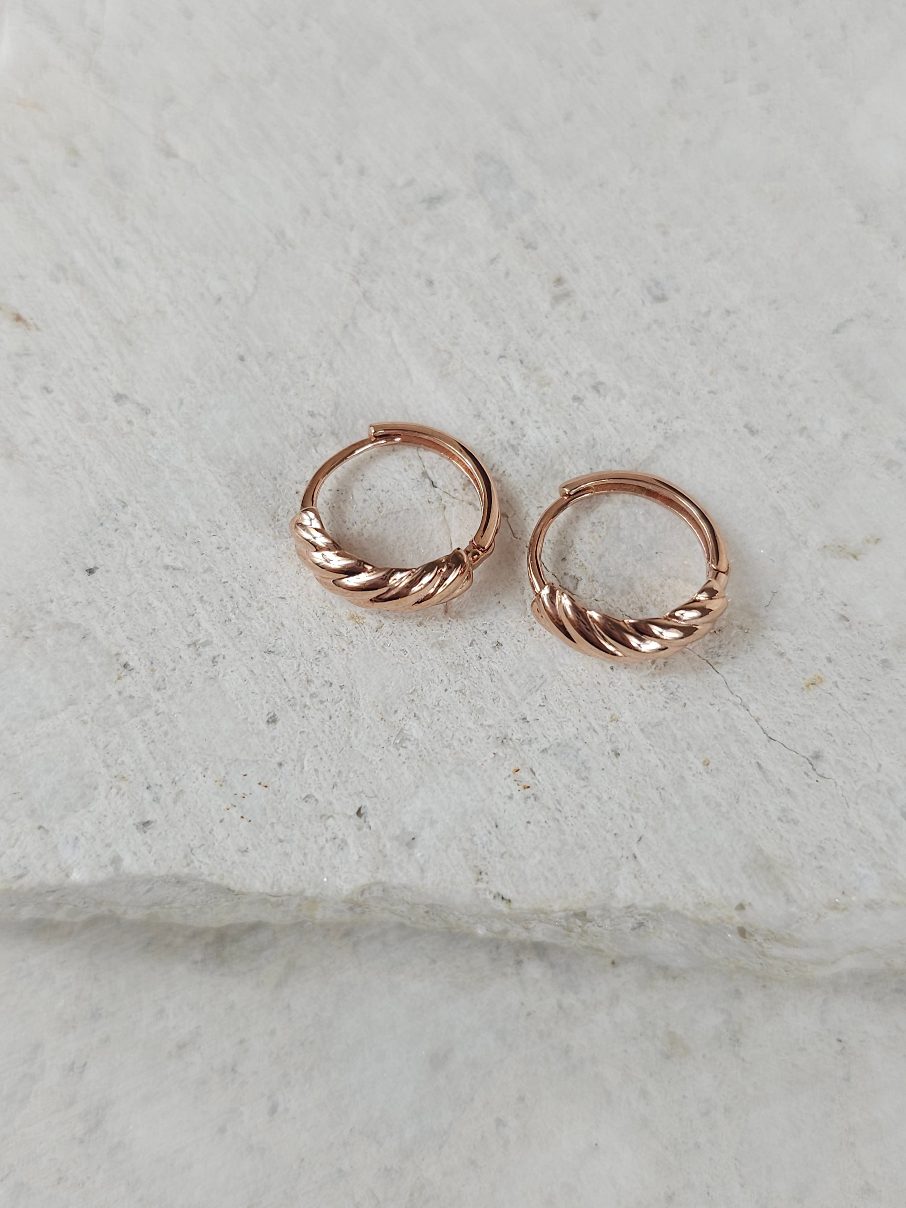 9ct Rose Gold Twist Huggie Earring