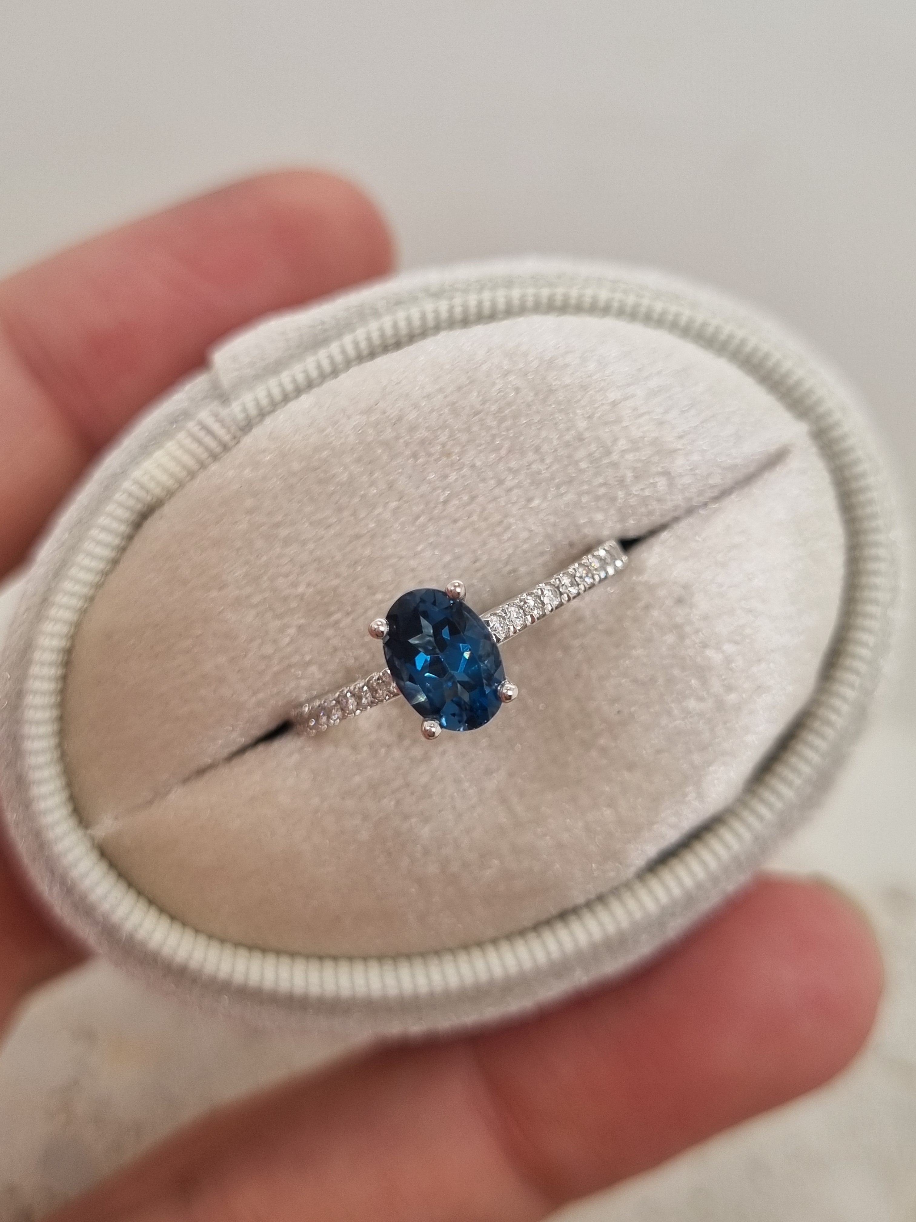 9ct White Gold London Blue Topaz and Diamond ring