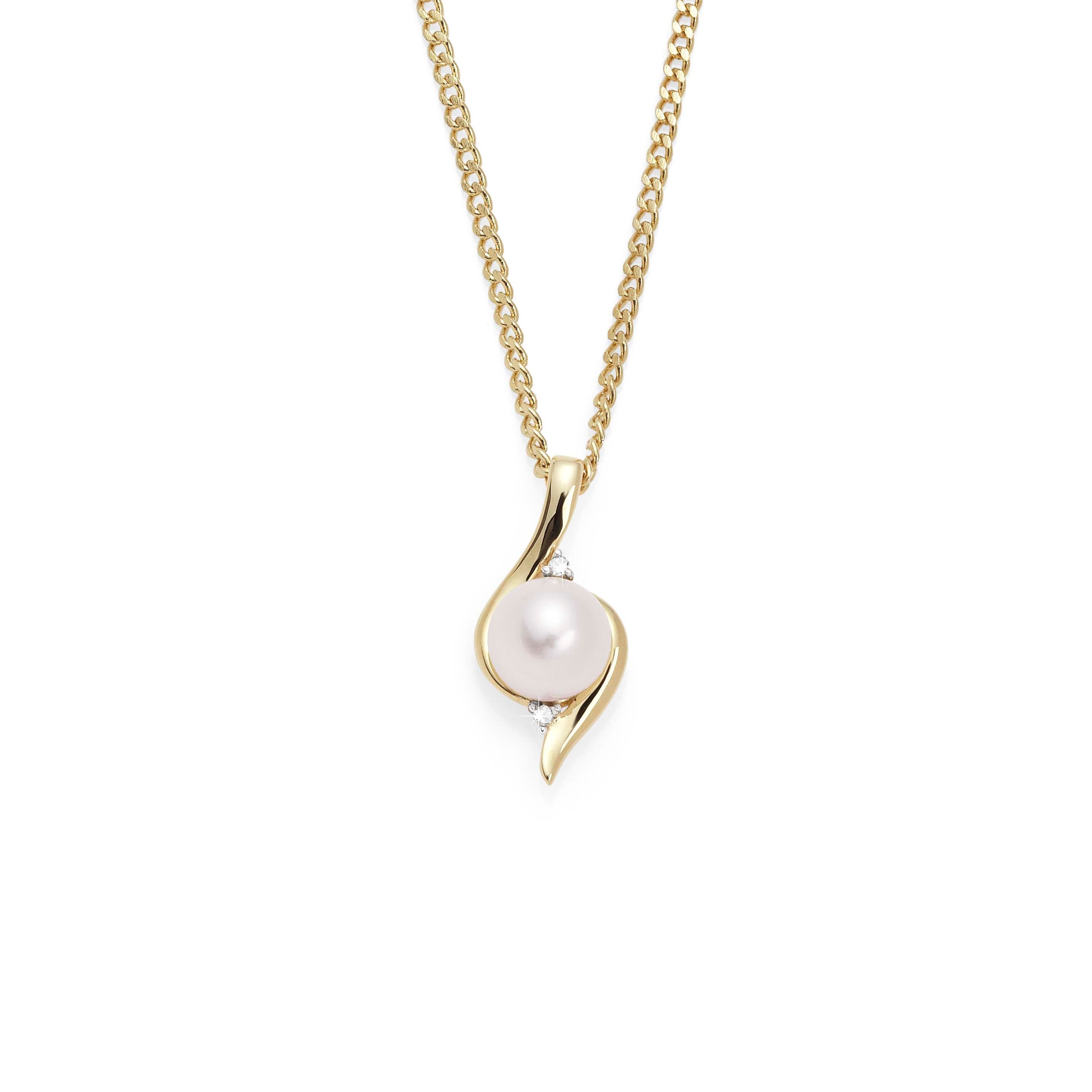 9ct gold pearl & diamond pendant