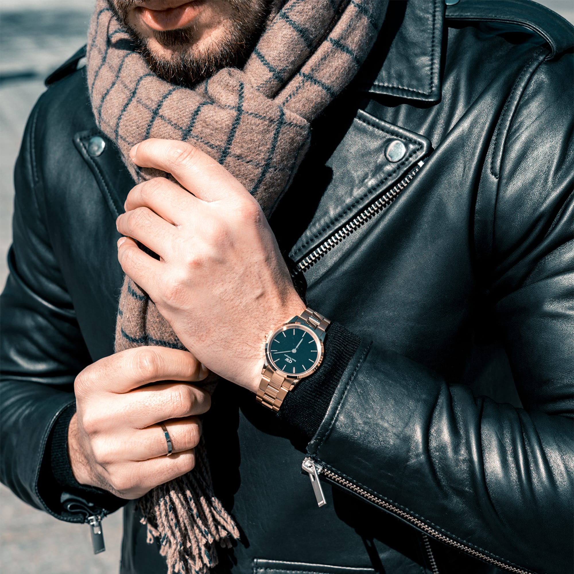 Daniel Wellington Iconic Link 36 Rose Gold and Black Watch